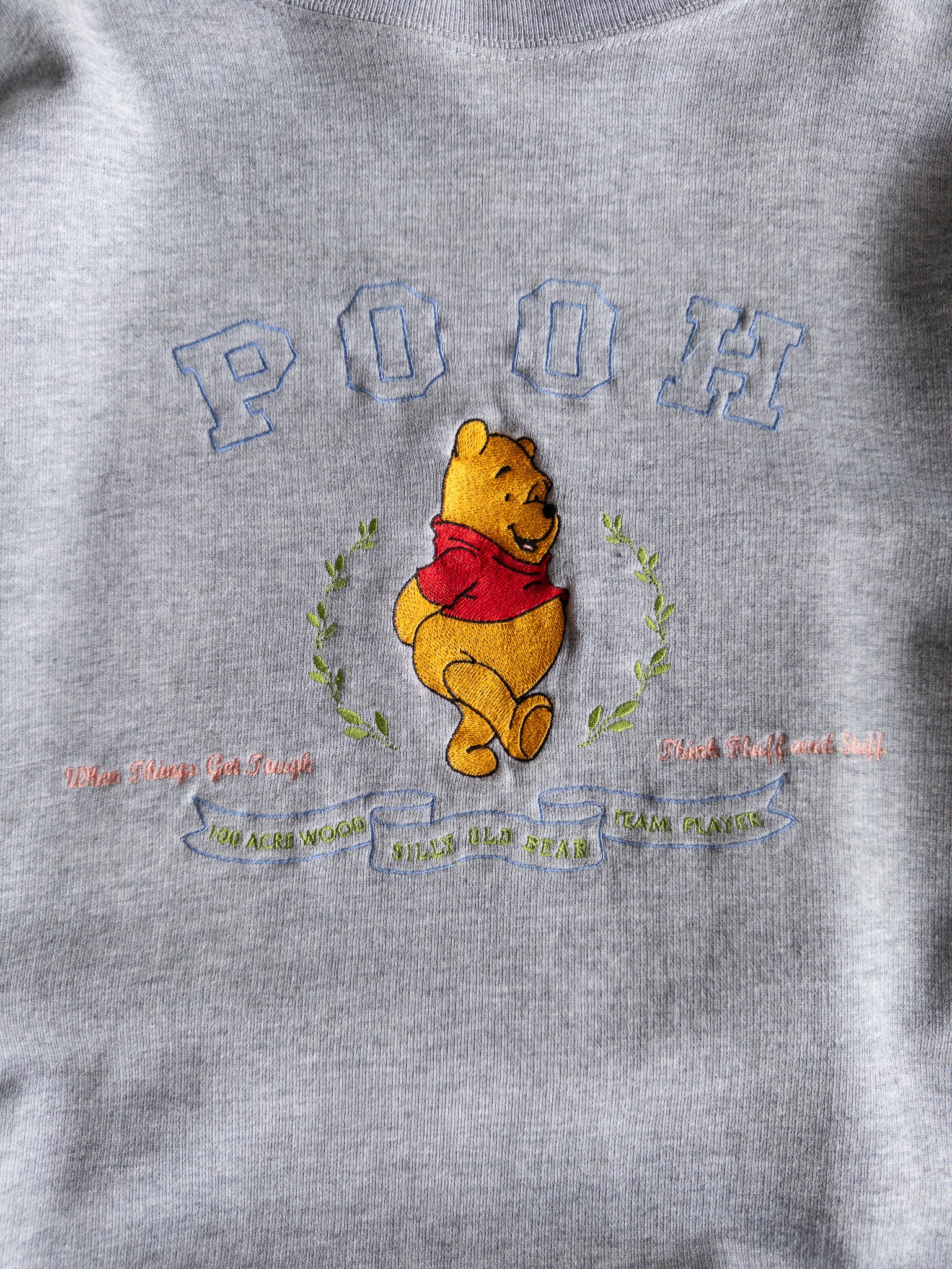 Vintage Pooh Sweatshirt (L)