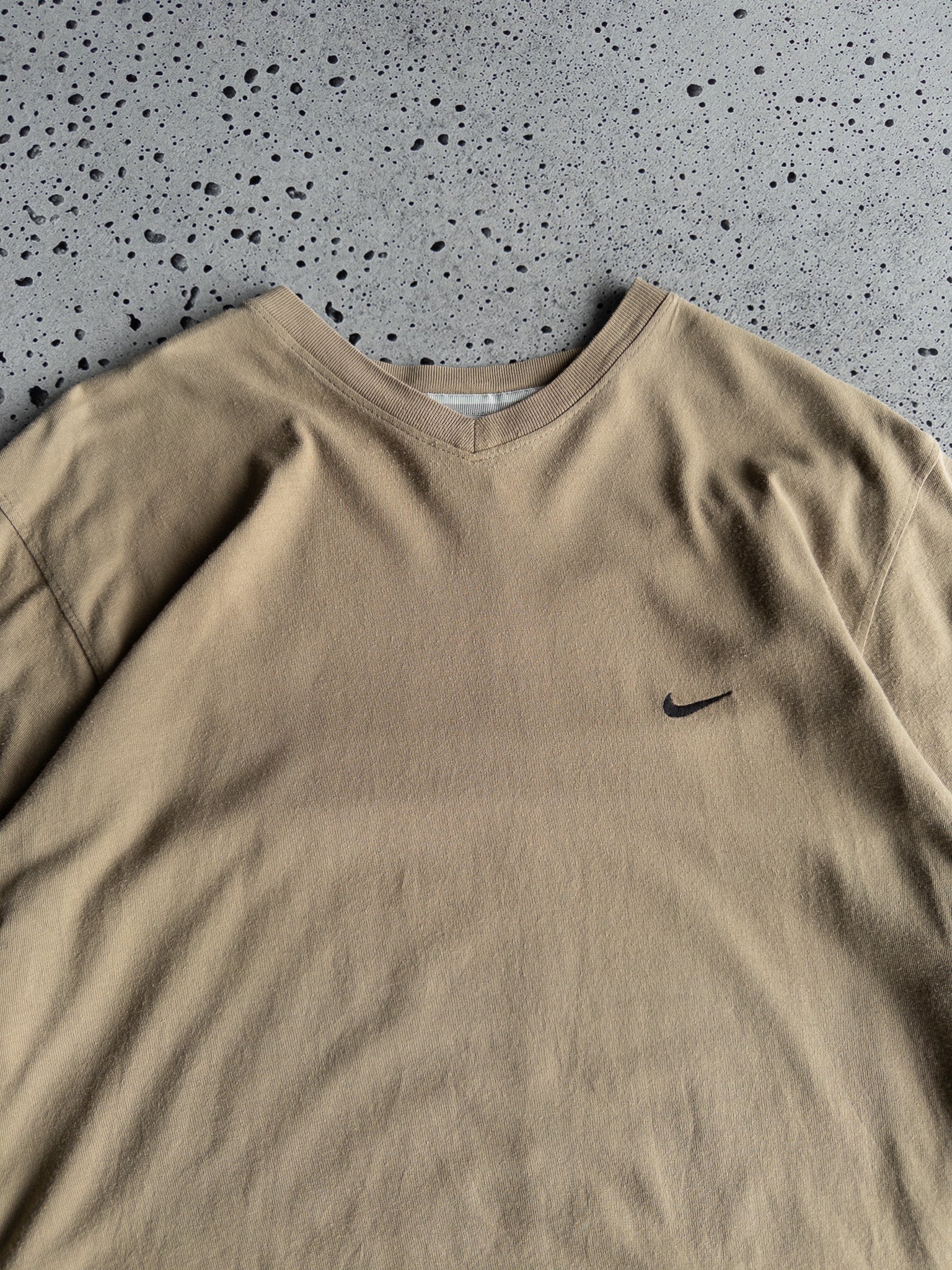 Vintage Nike Swoosh Tee (L)