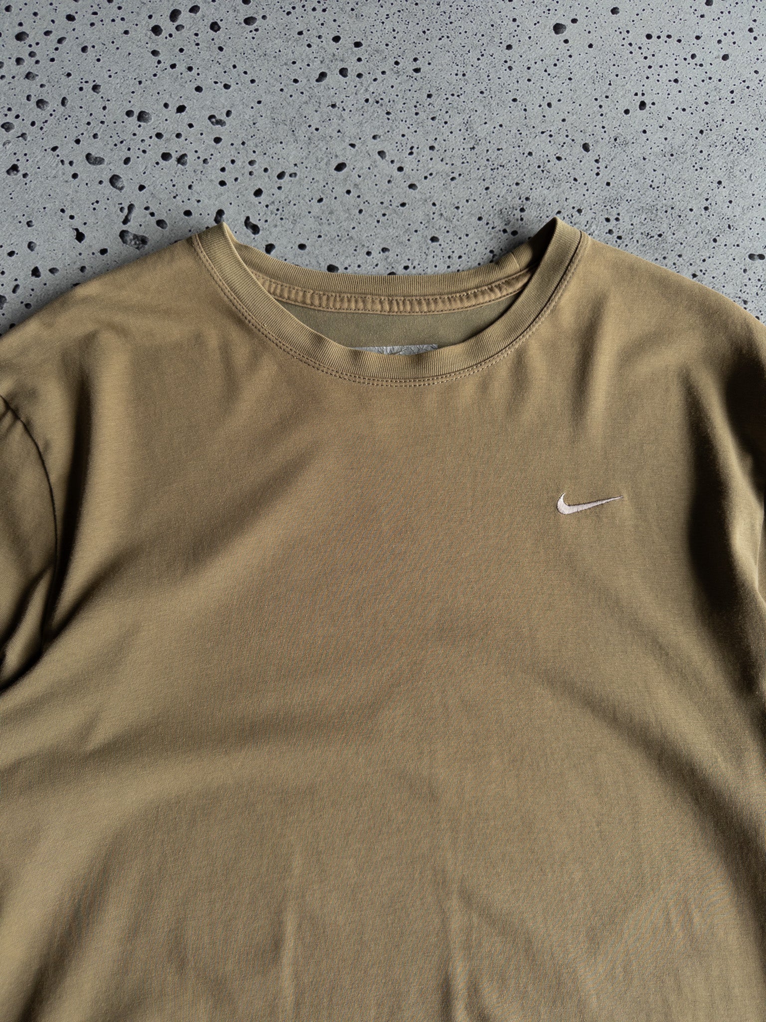 Vintage Nike Swoosh Tee (XL)