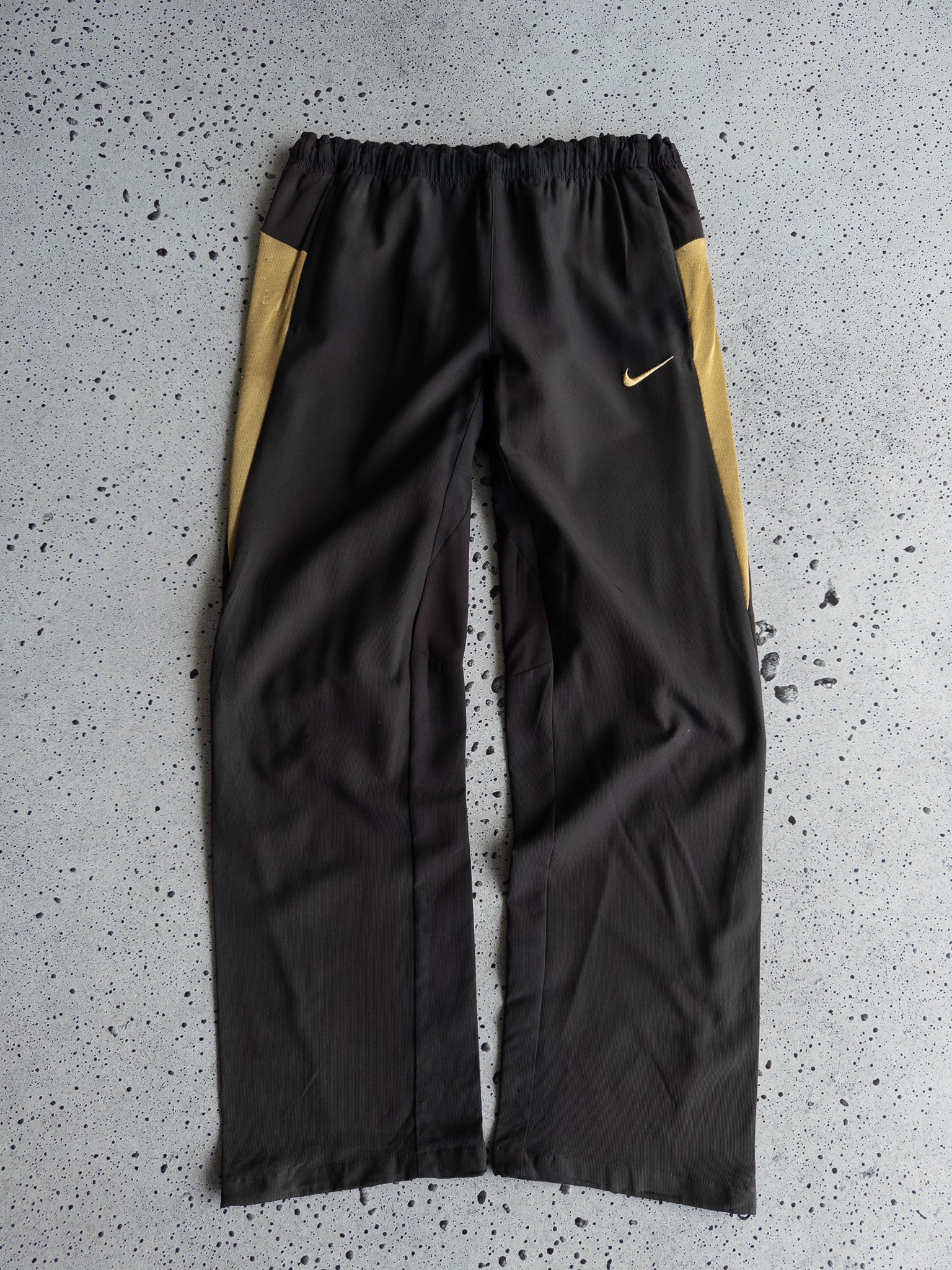 Vintage Nike Track Pants (M)