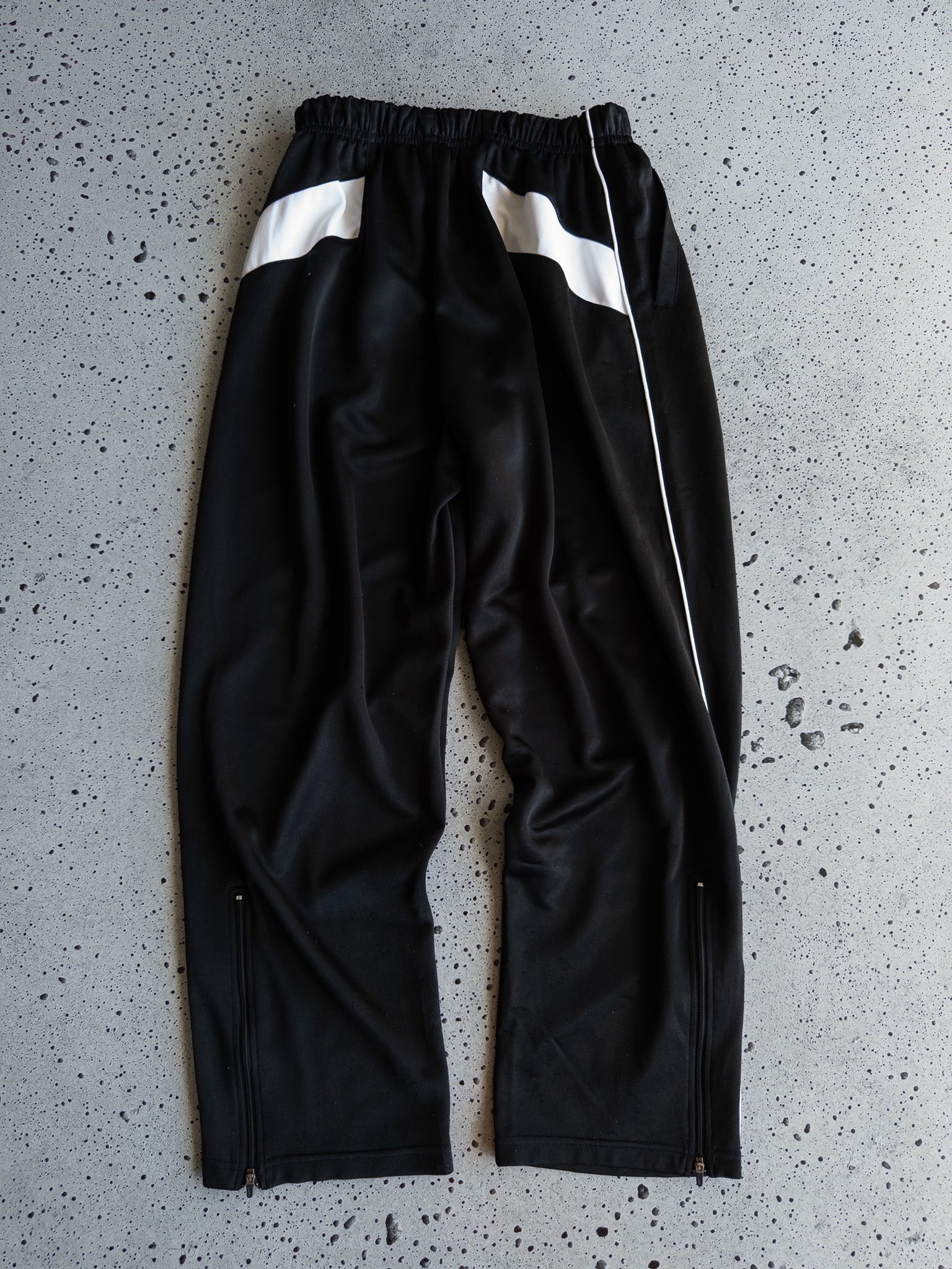 Vintage Nike Track Pants (M)