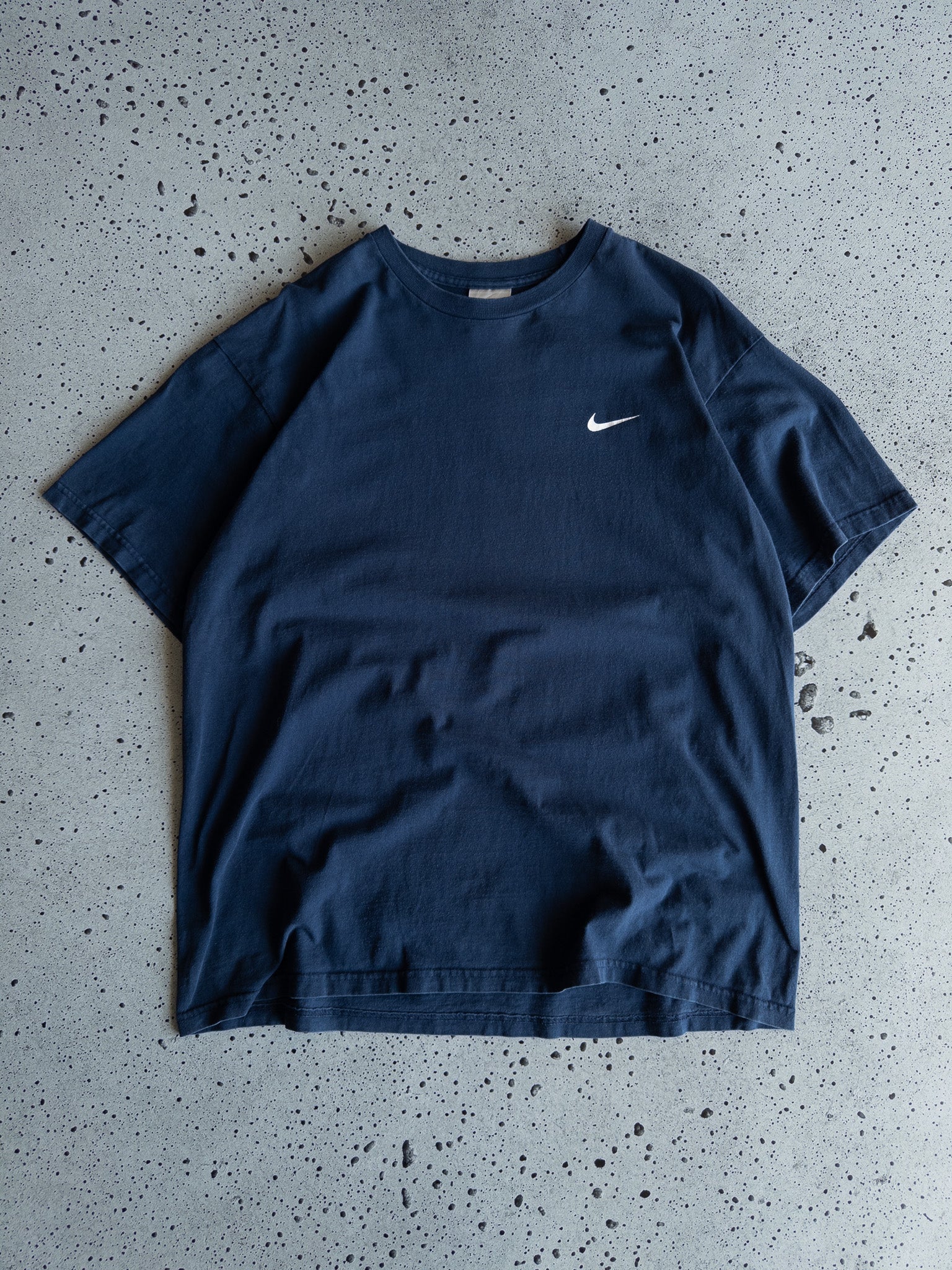 Vintage Nike Swoosh Tee (L)