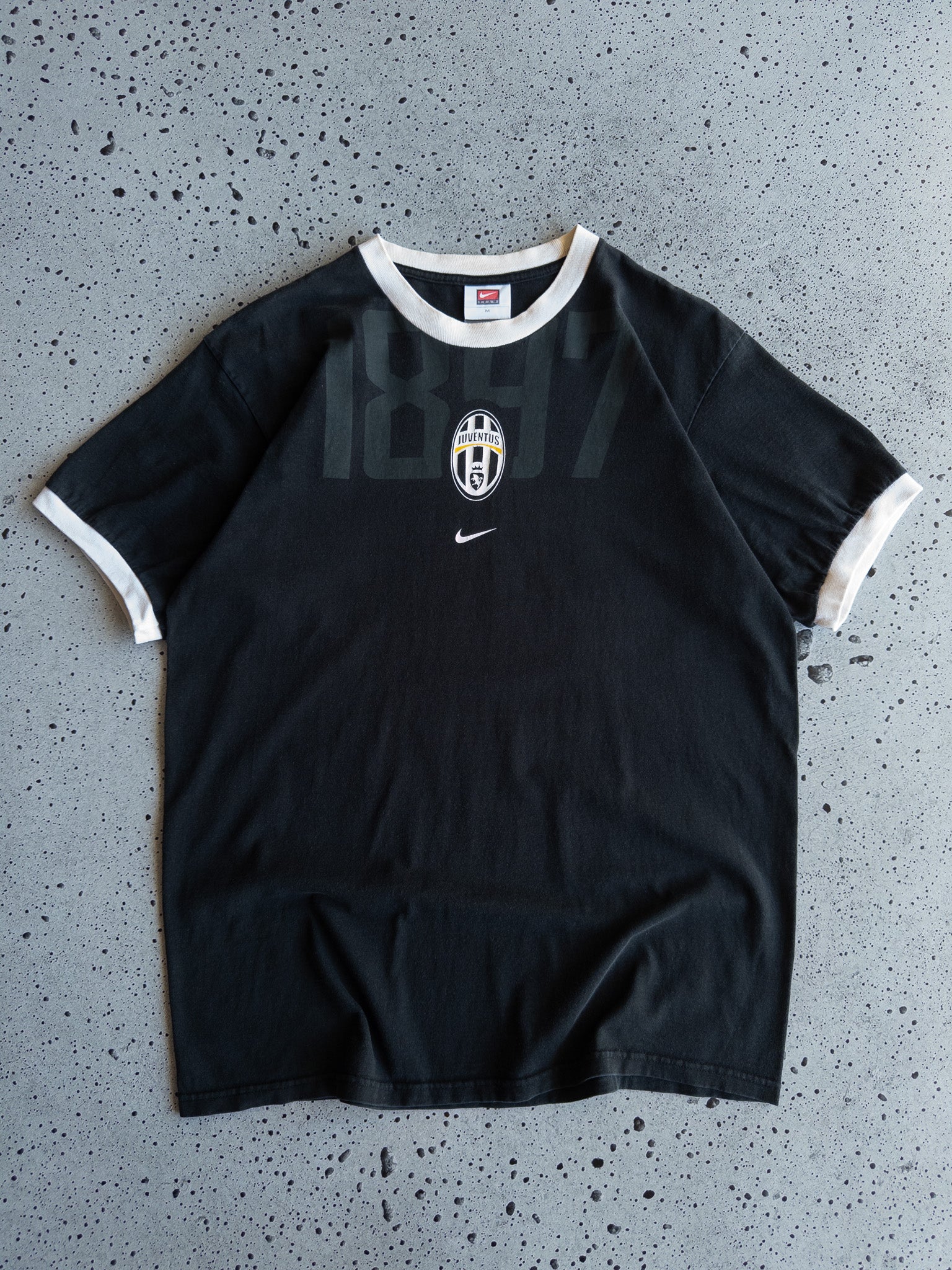 Vintage Nike Juventus Tee (L)