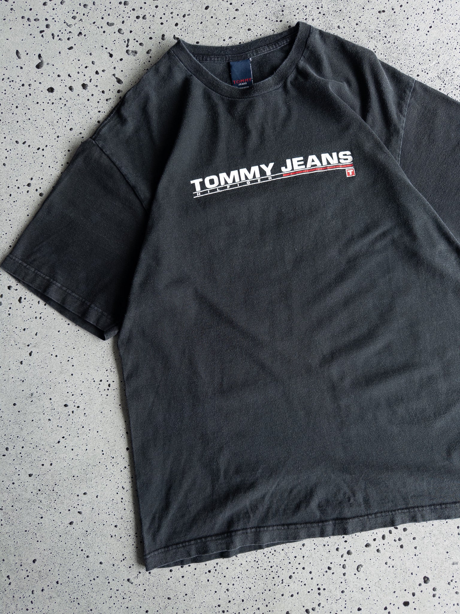 Vintage Tommy Jeans Tee (XL)