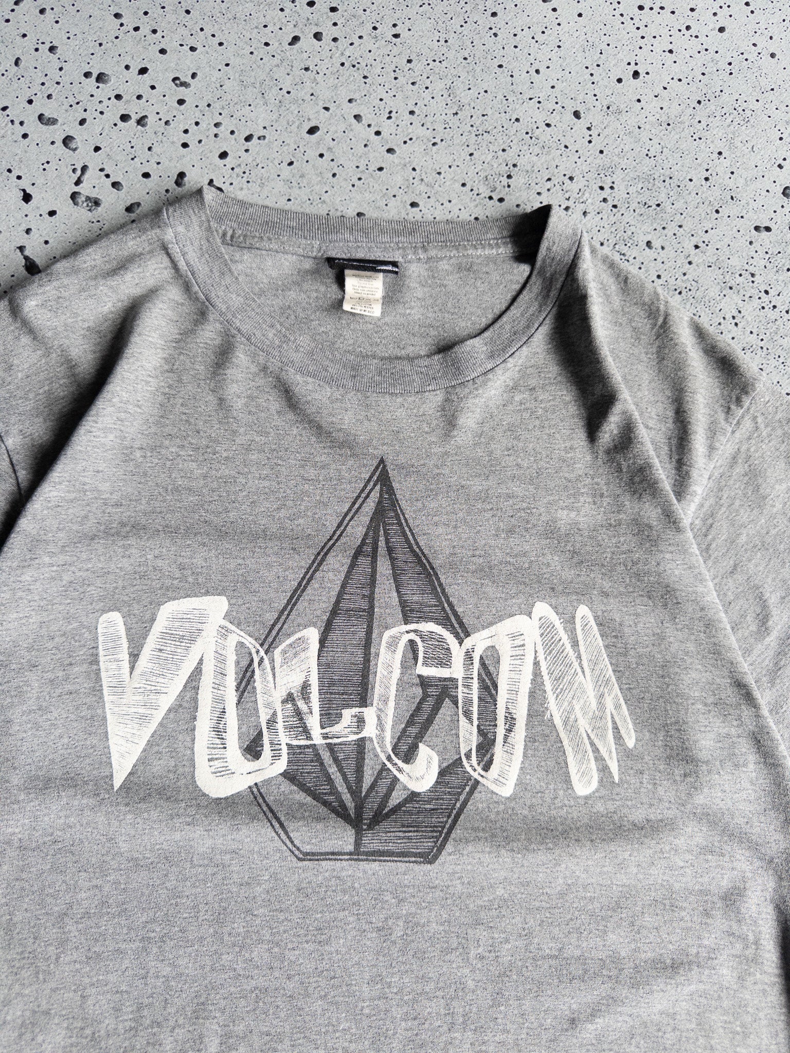 Vintage Volcom Tee (M)