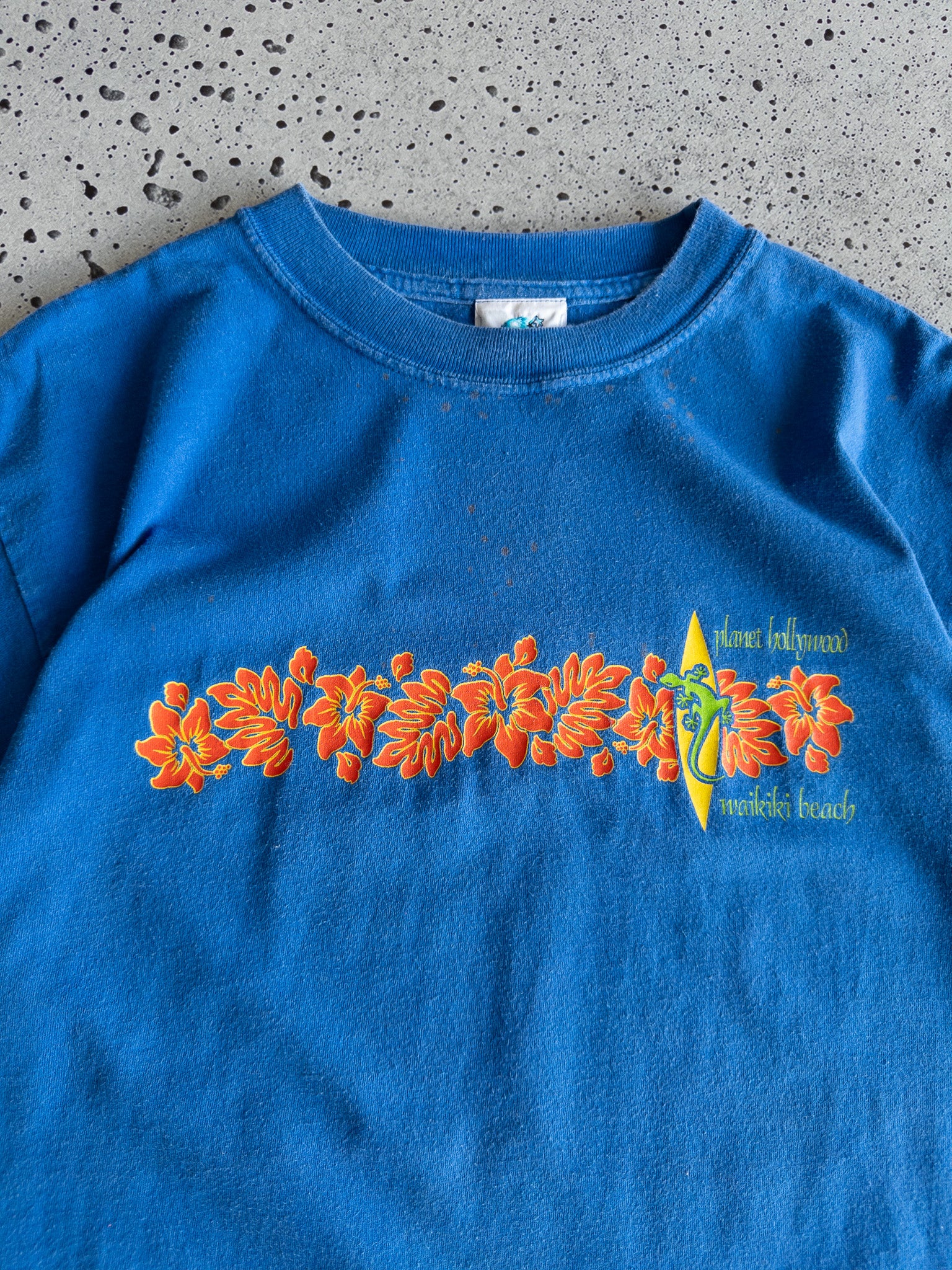 Vintage Planet Hollywood Waikiki Beach Tee (L)