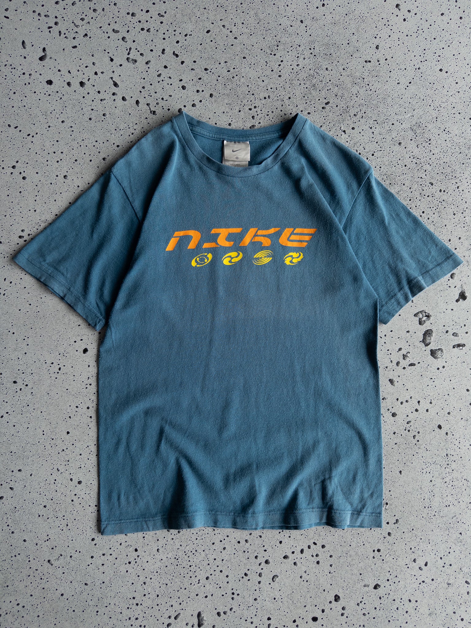 Vintage Nike Tee (S)