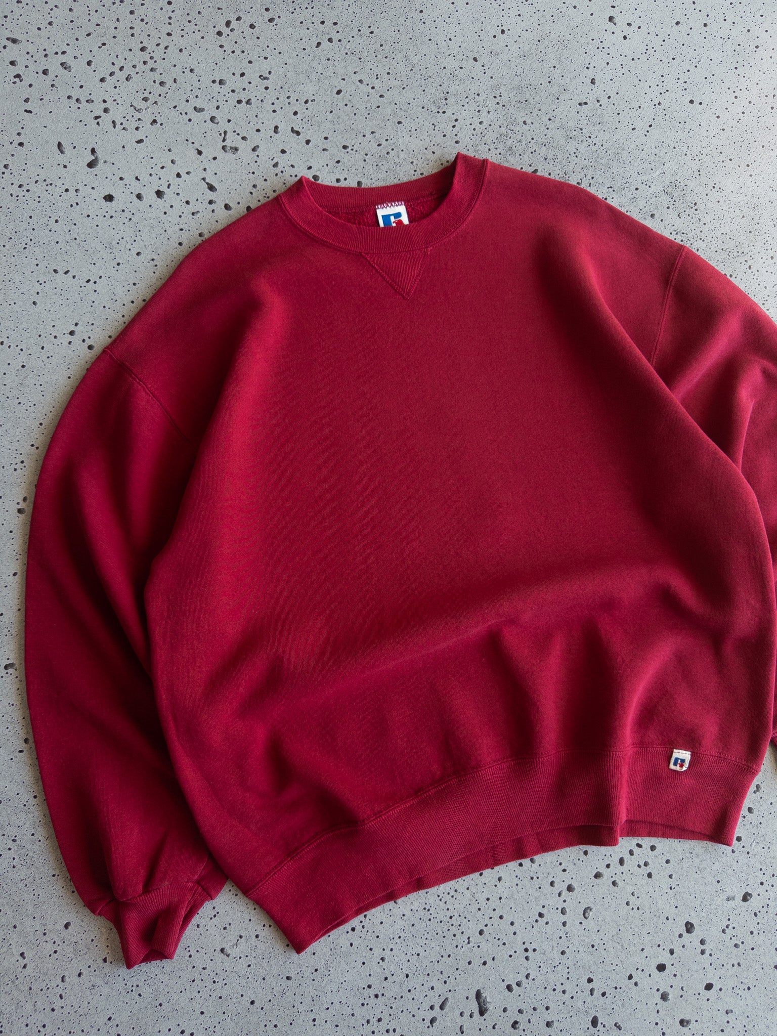 Vintage Russell Blank Red Sweatshirt (XL)