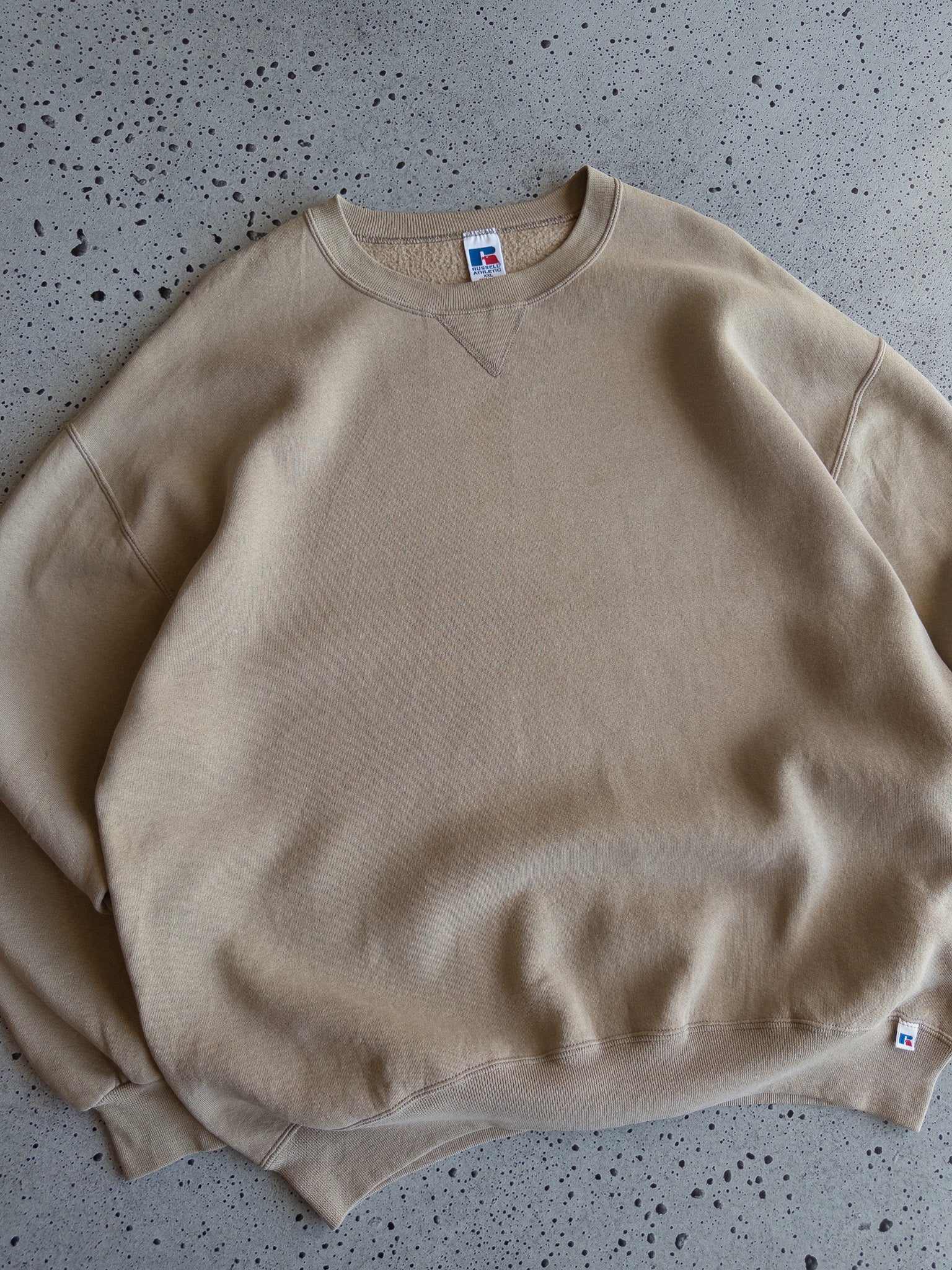 Vintage Russell Blank Beige Sweatshirt (XXL)