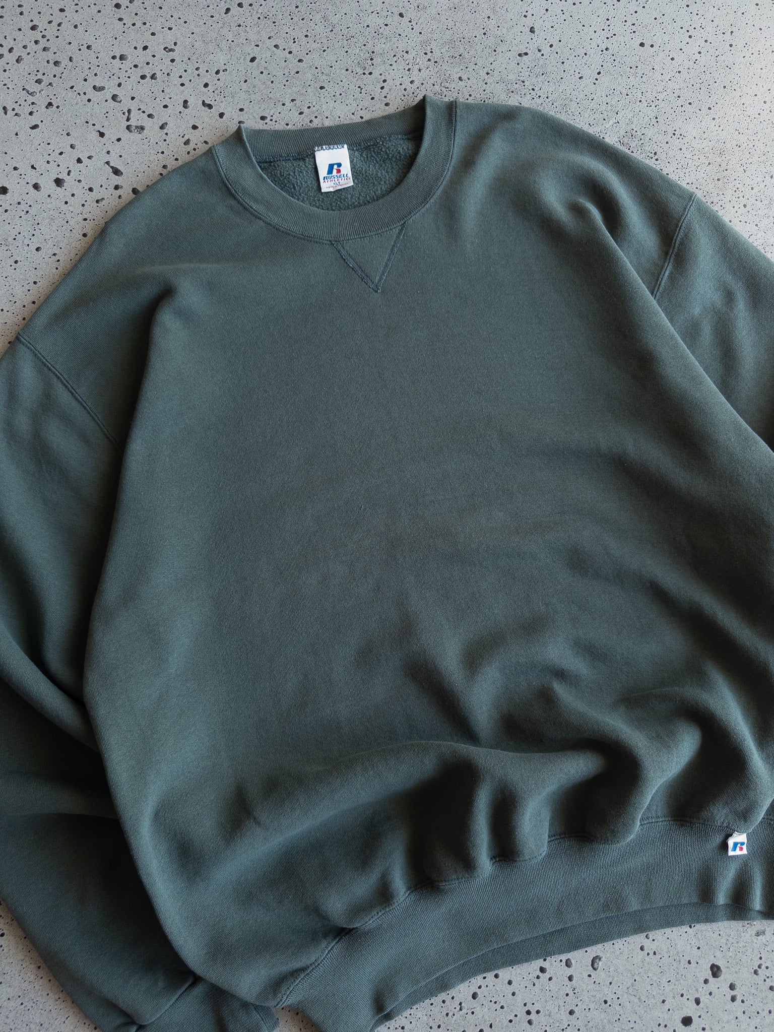 Vintage Russell Blank Forrest Green Sweatshirt (XXL)