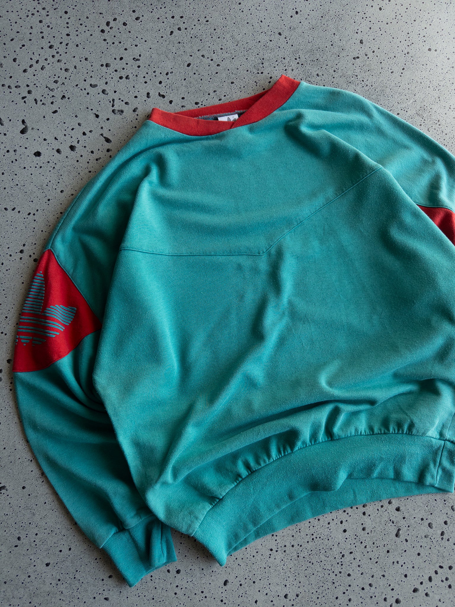 Vintage Adidas Sweatshirt (M)