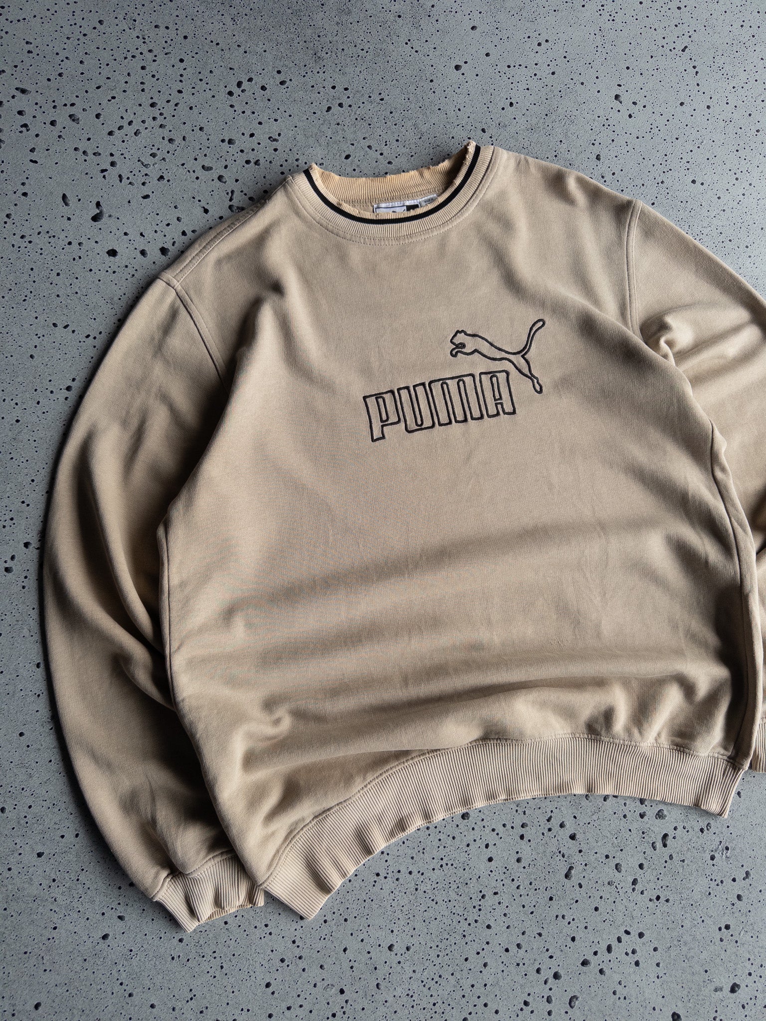 Vintage Puma Sweatshirt (M)