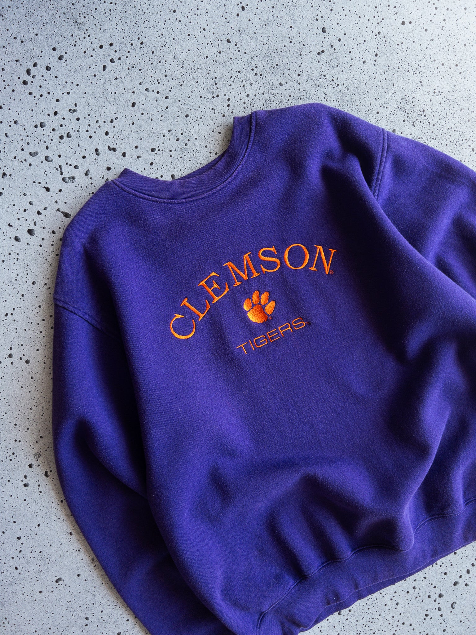 Vintage Clemson Tigers Sweatshirt (L)