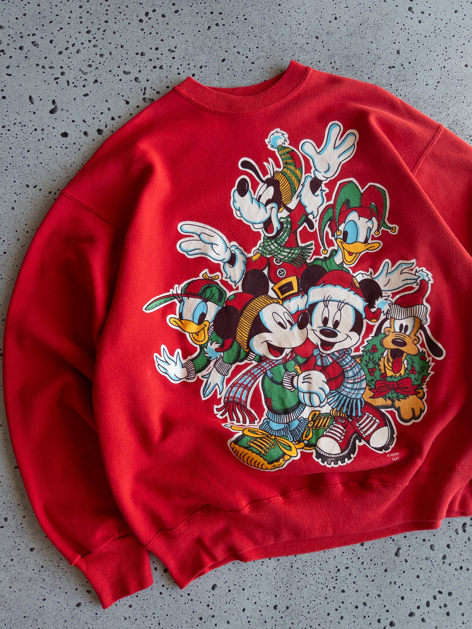 Vintage '80s Mickey & Friends Christmas Sweatshirt (L)