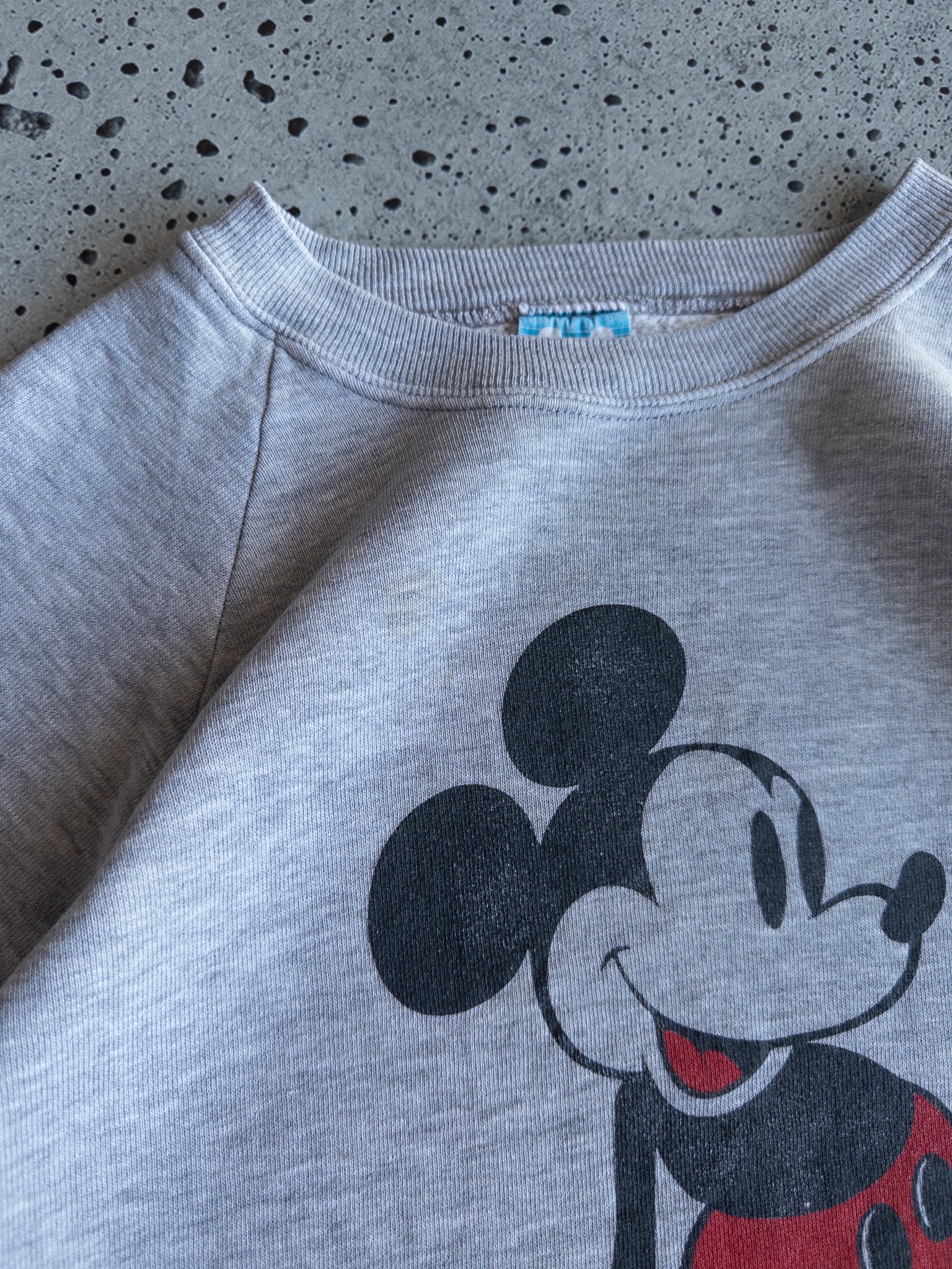 Vintage Mickey Mouse Sweatshirt (M)