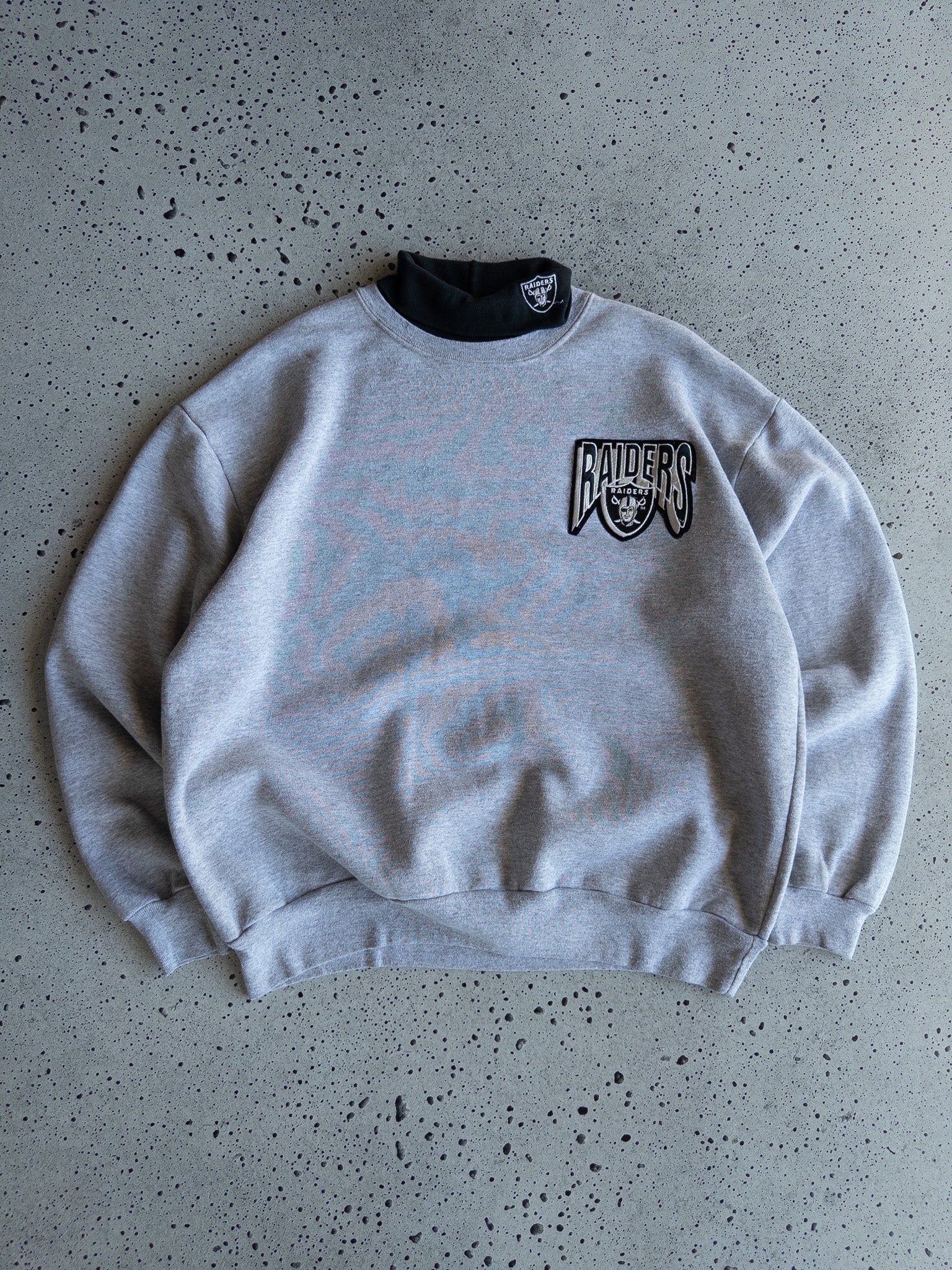 Vintage Raiders Turtleneck Sweatshirt (L)