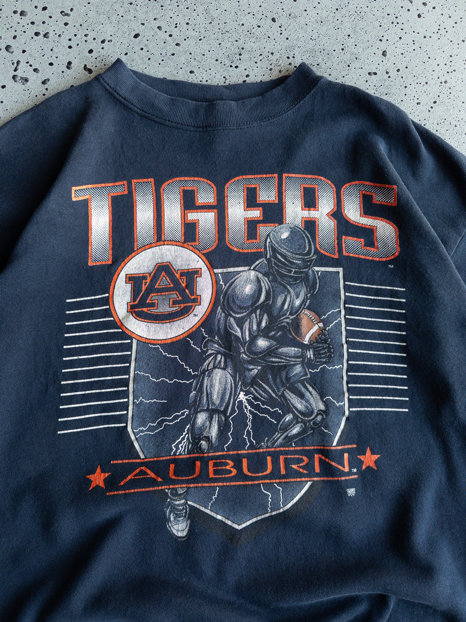 Vintage '90s Auburn Tigers Sweatshirt (L)