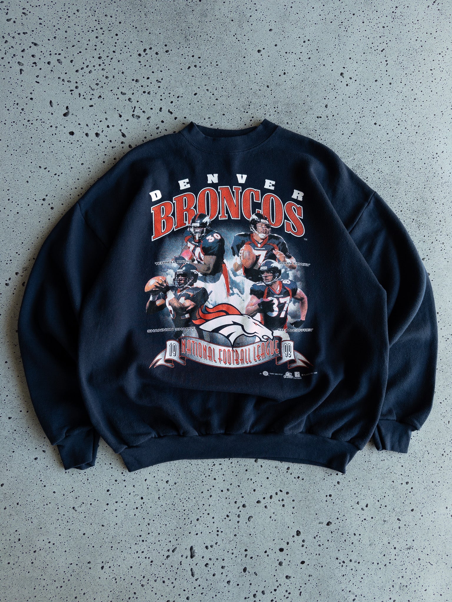 Vintage 1998 Denver Broncos Sweatshirt (L)