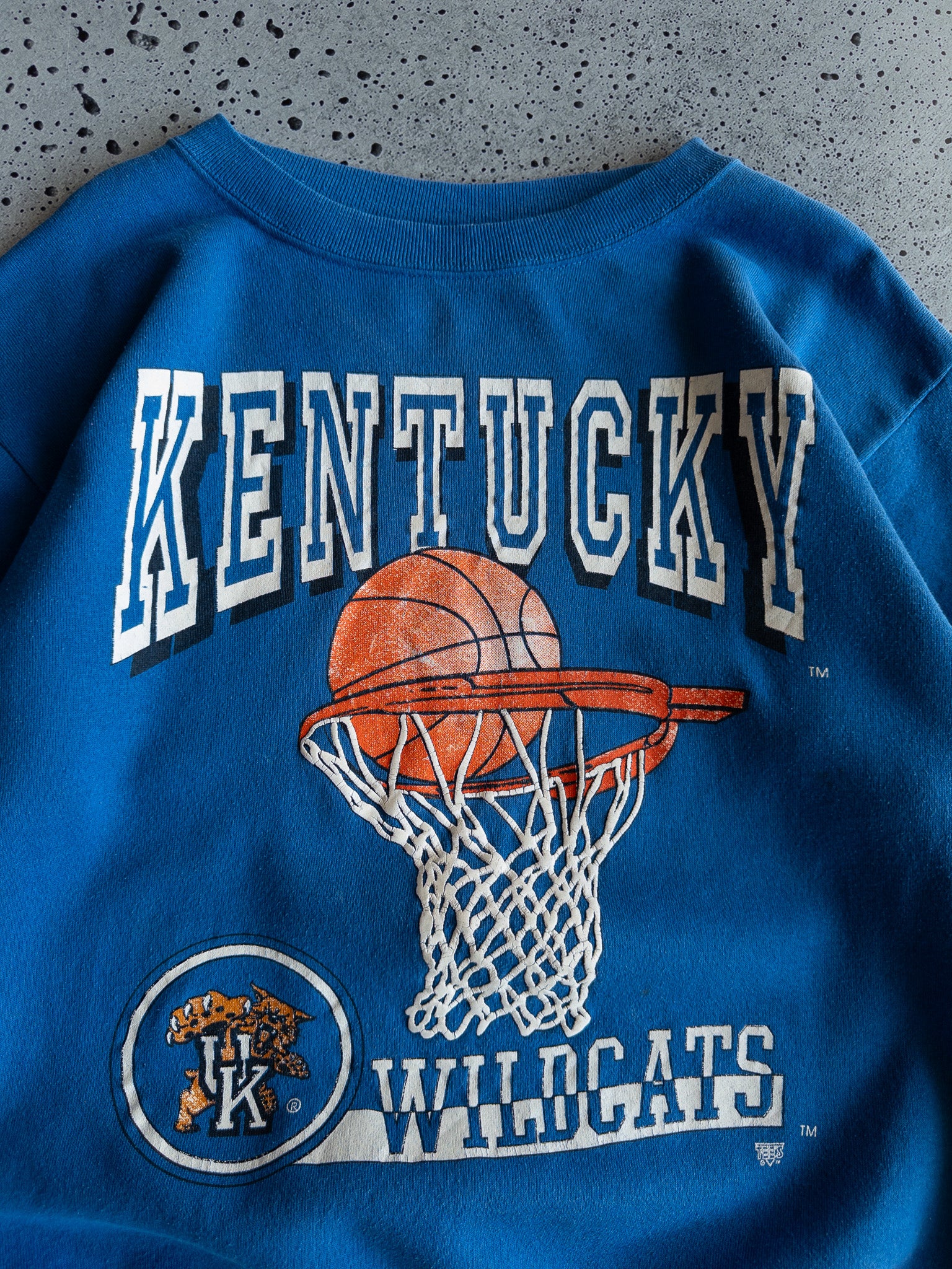 Vintage '90s Kentucky Wildcats Sweatshirt (M)