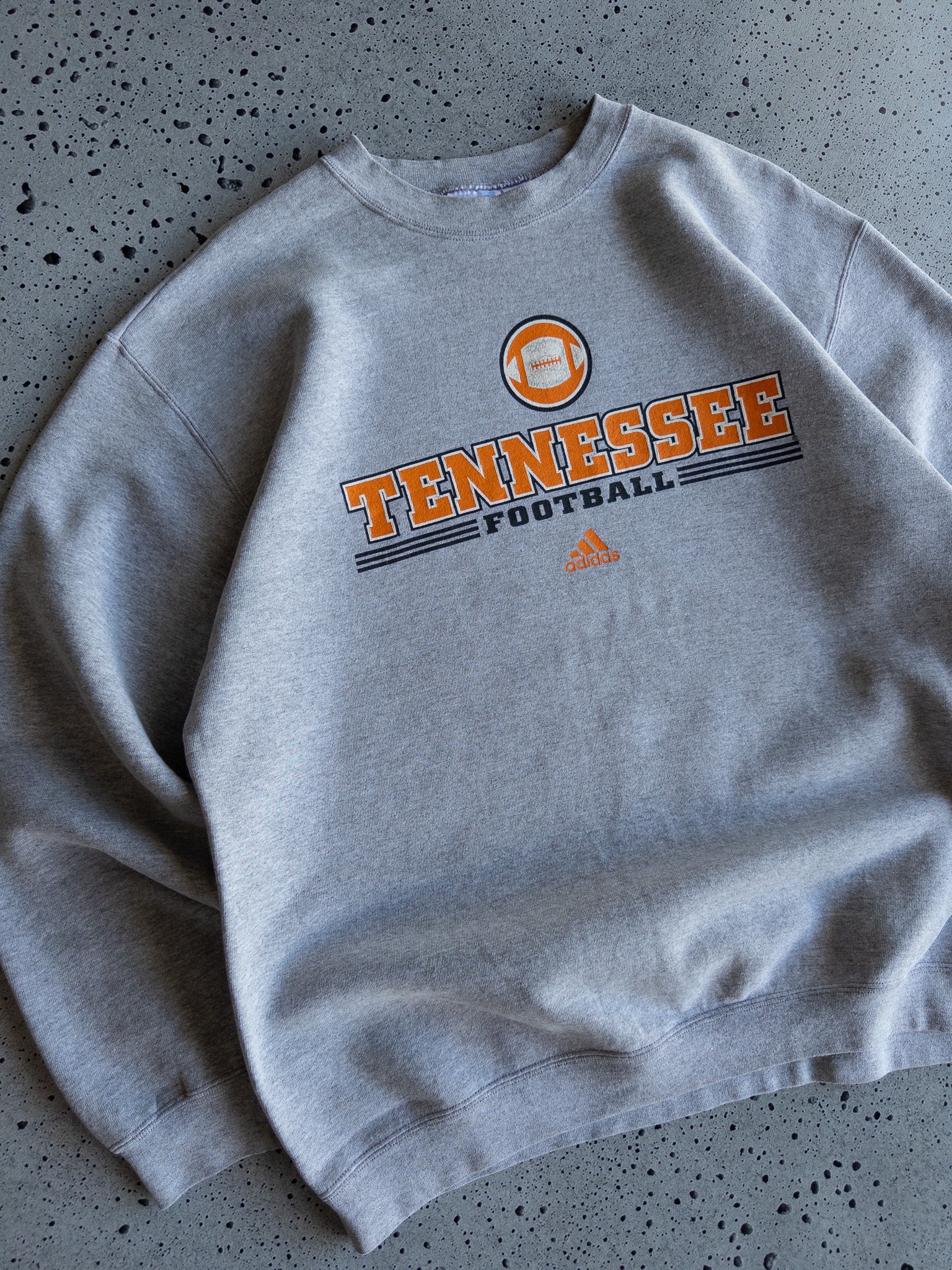 Vintage Tennessee Adidas Sweatshirt (L)