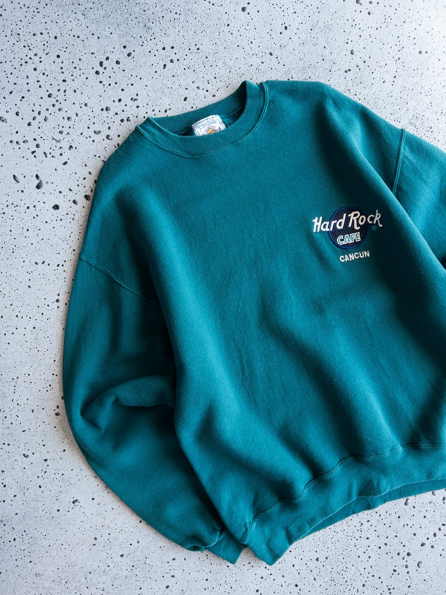 Vintage Hard Rock Cafe Cancun Sweatshirt (L)