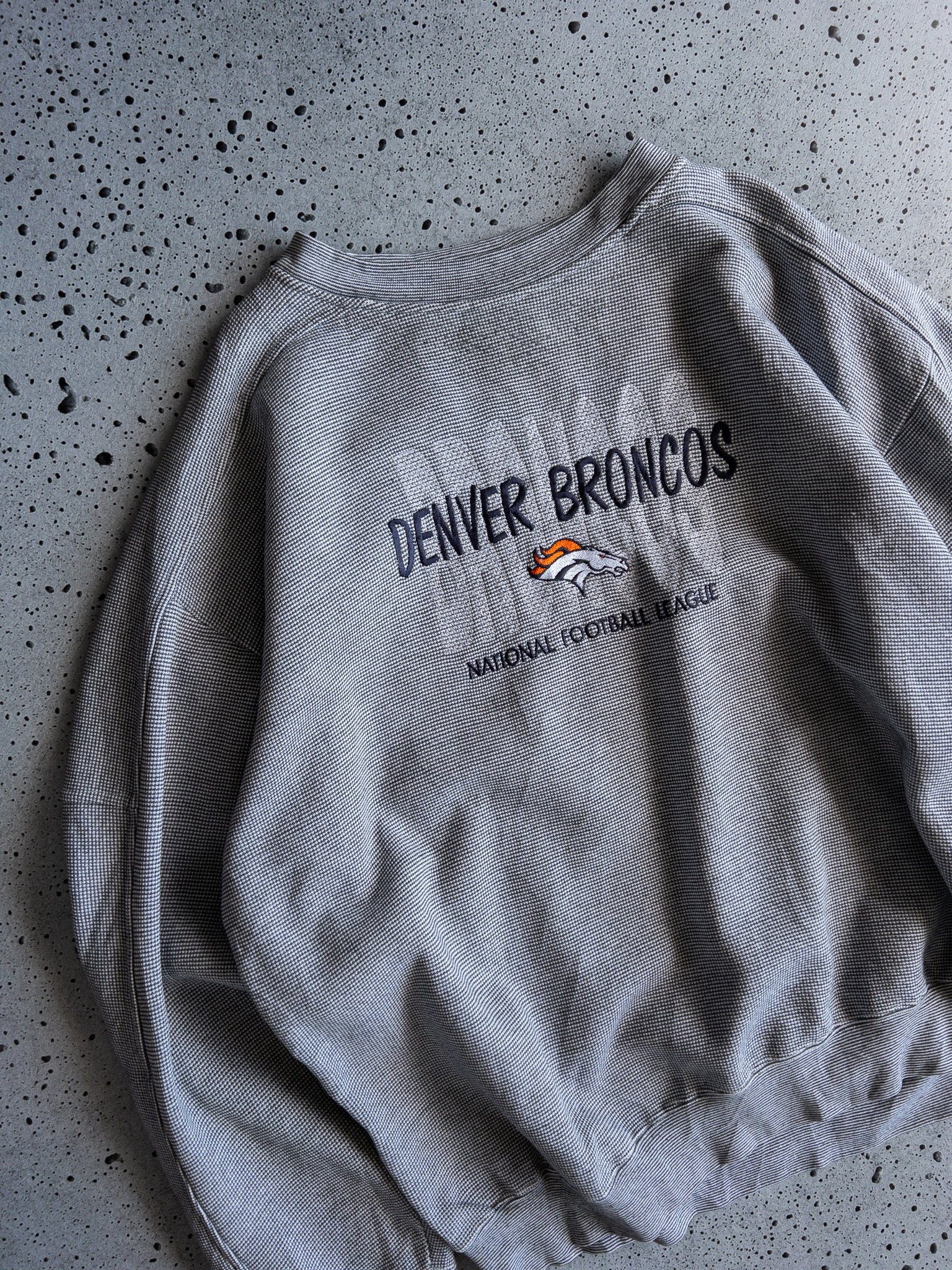 Vintage Denver Broncos Sweatshirt (XL)