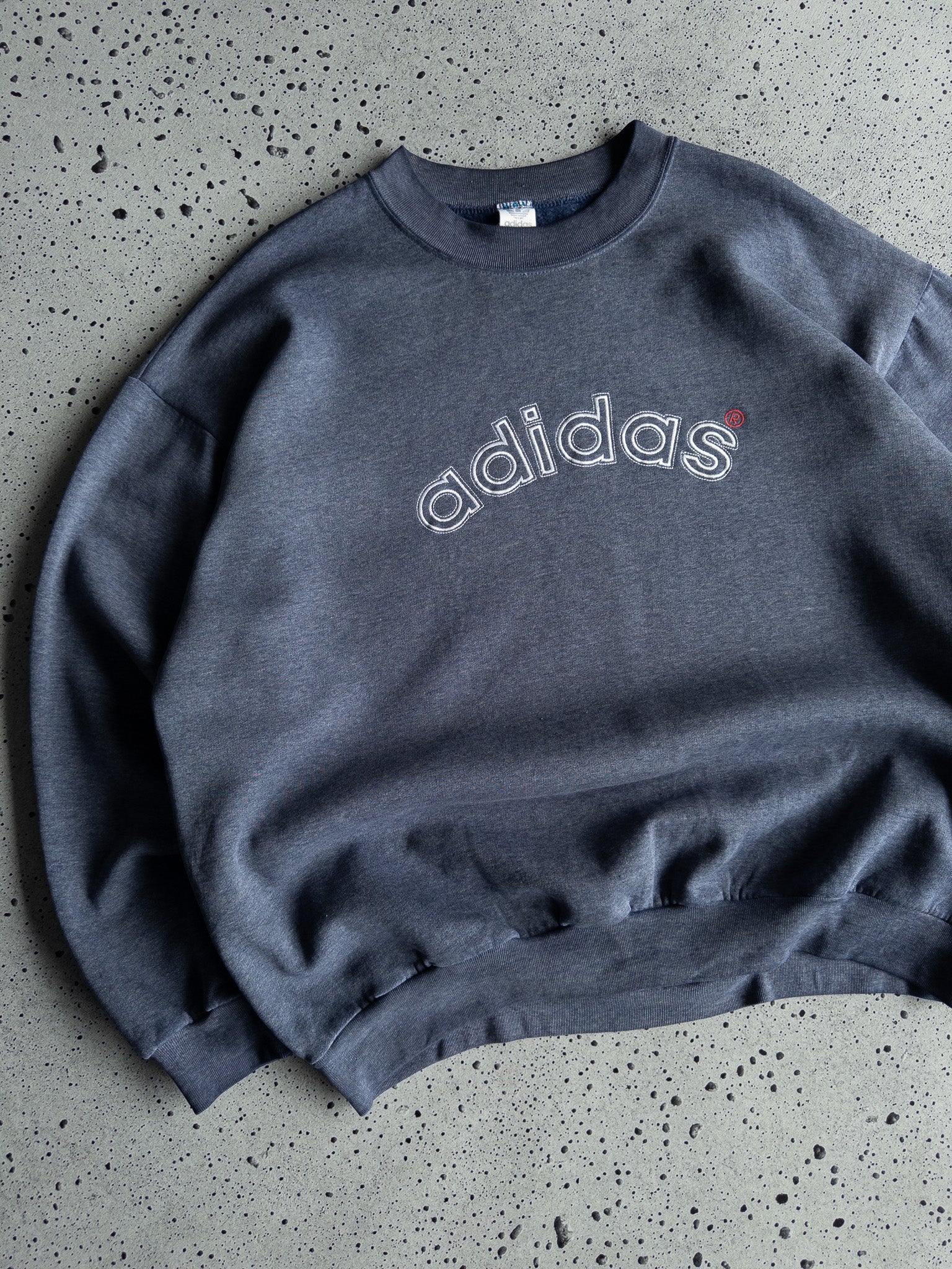 Vintage Adidas Sweatshirt (2XL)