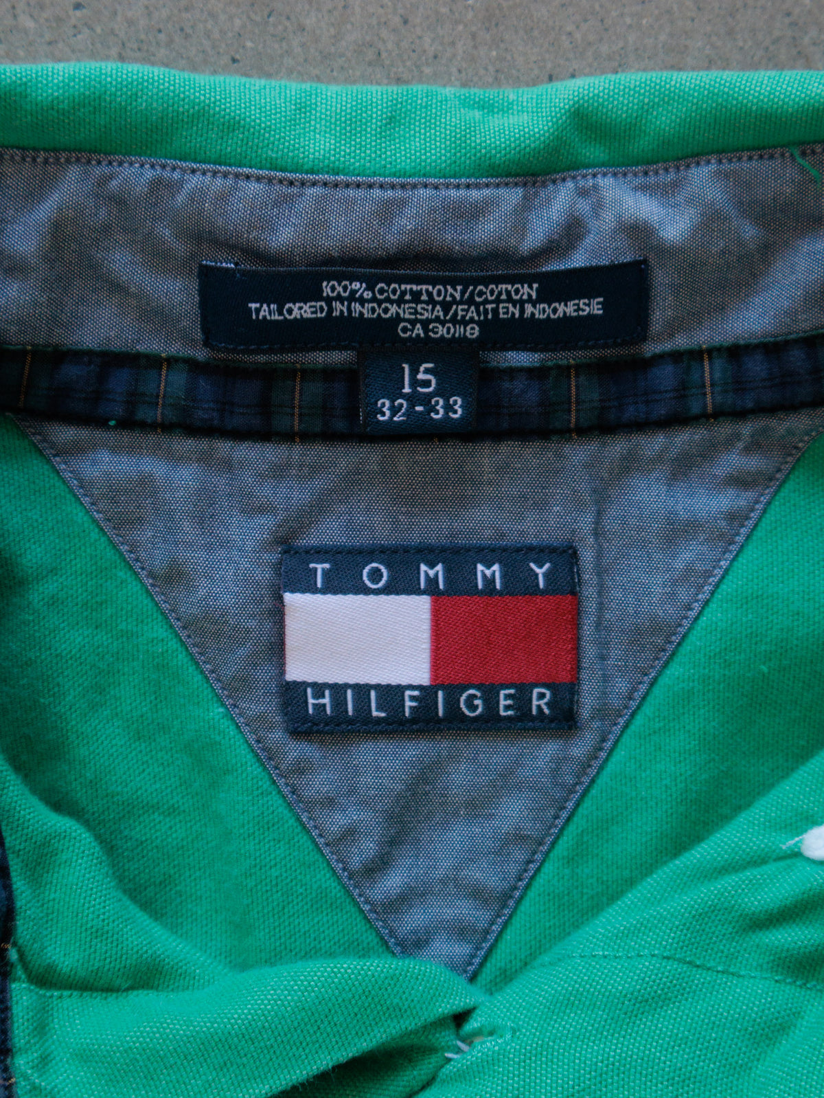 Vintage 90s Green Tommy Hilfiger Shirt (M)