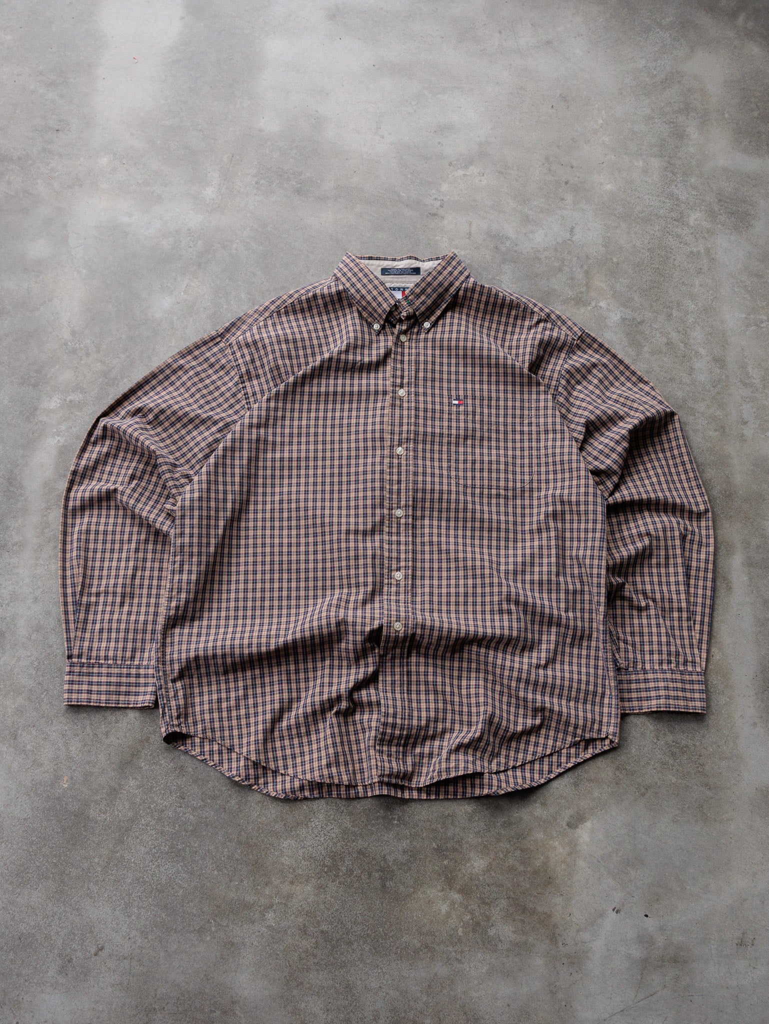 Vintage 00s Beige Plaid Tommy Hilfiger Shirt (XL)