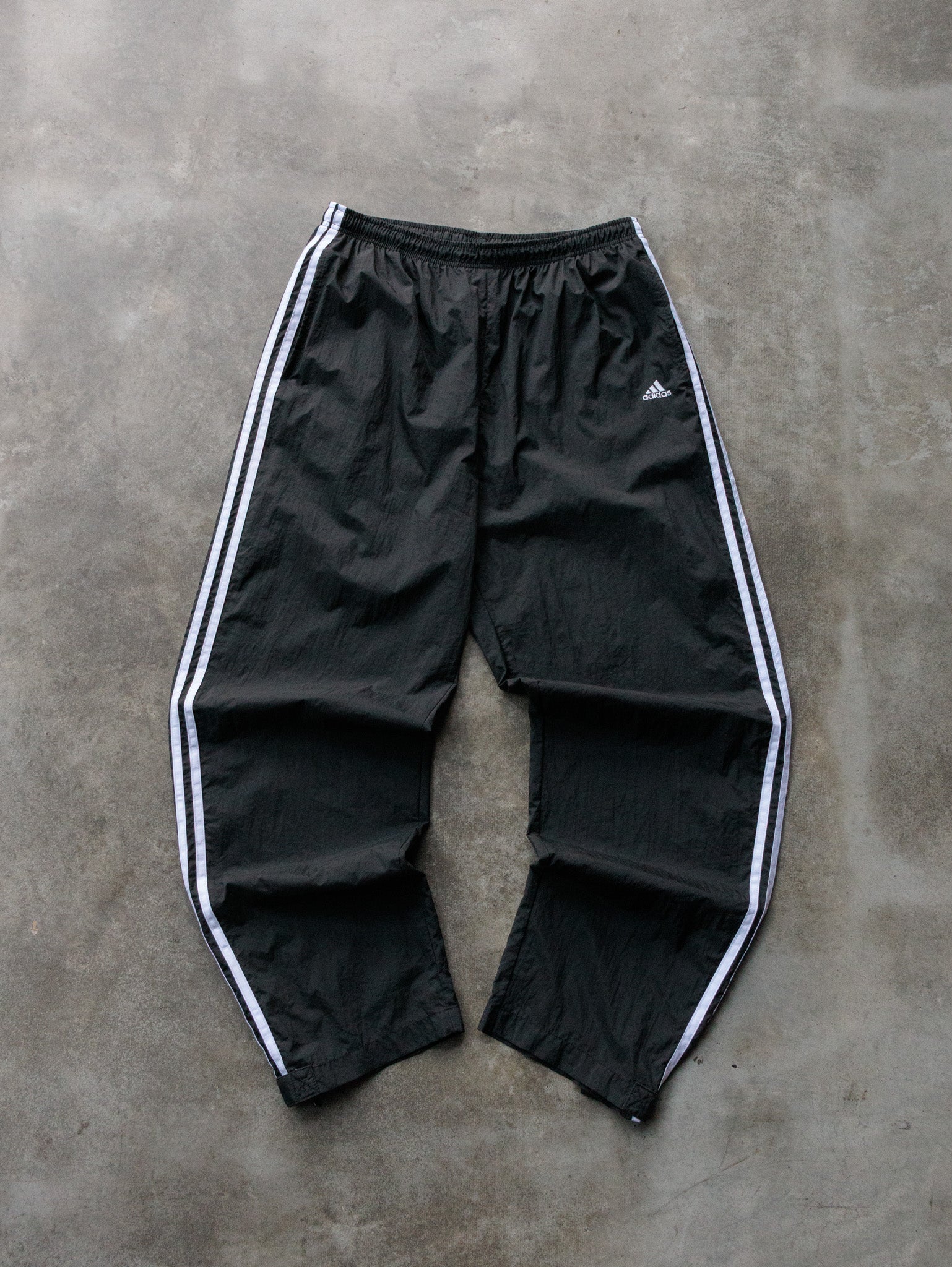 Vintage 00s Black Adidas Pants (XL)