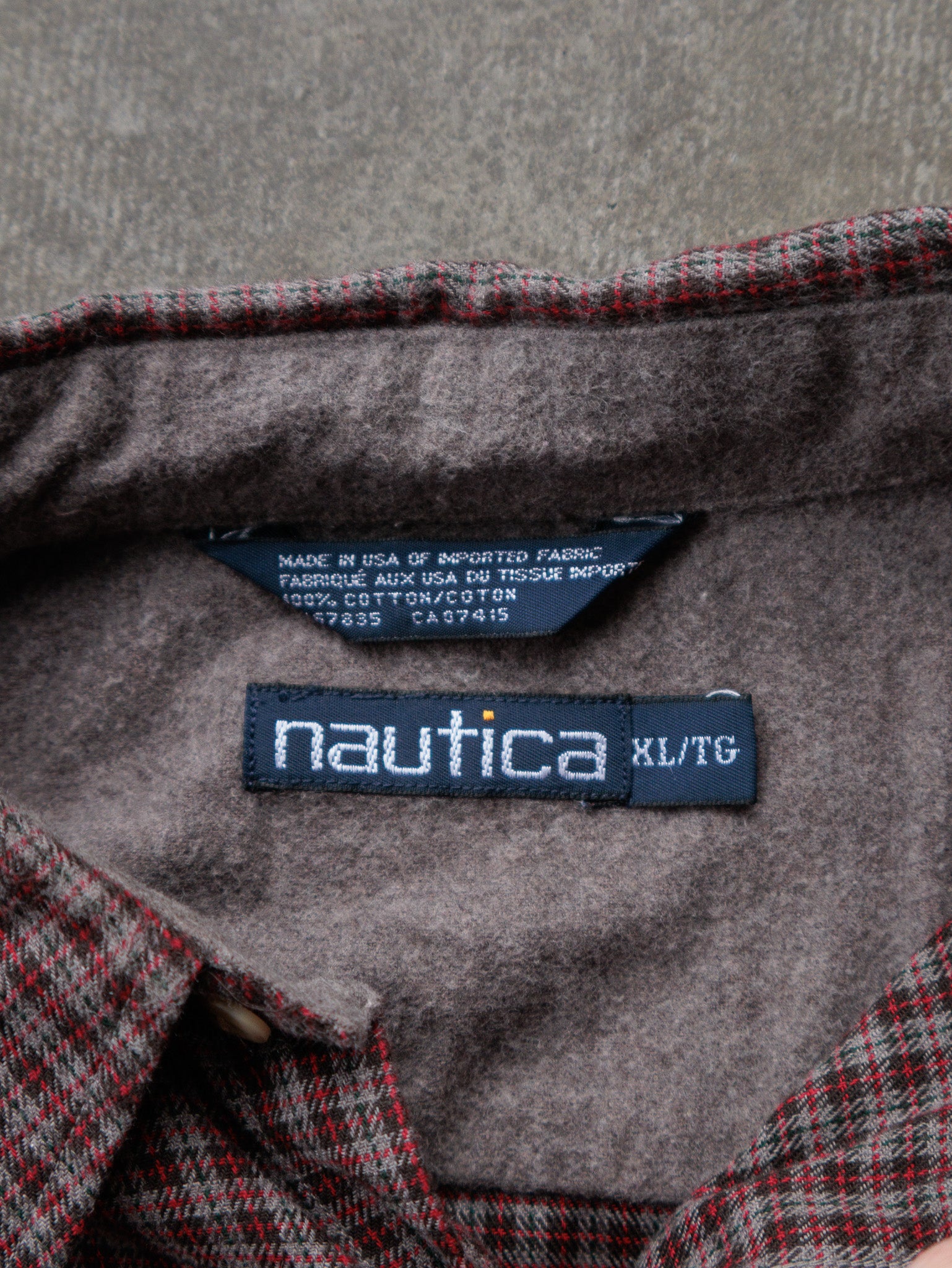 Vintage 90s Grey Plaid Nautica Flannel Shirt (XL)
