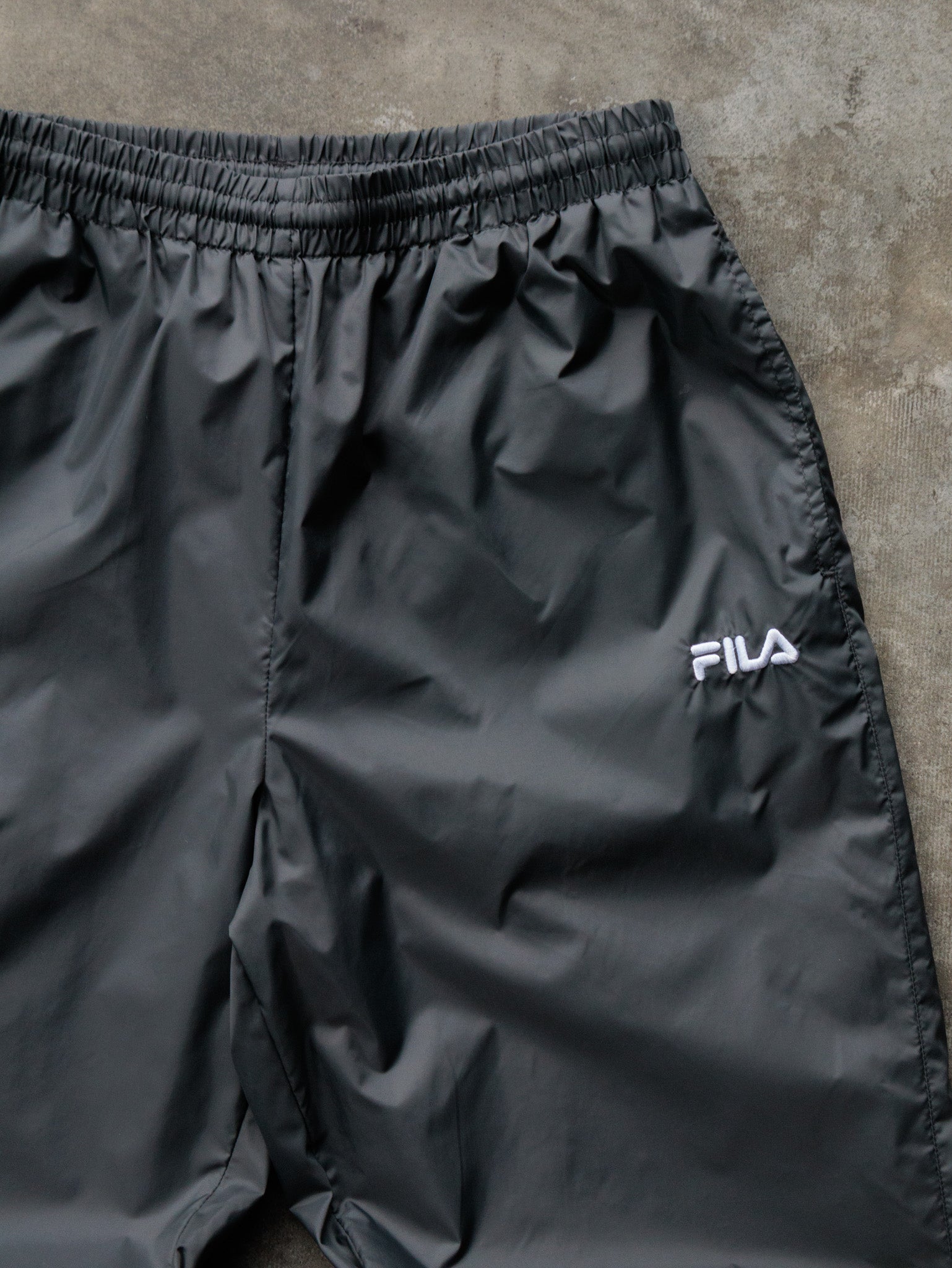Vintage 90s Black Fila Track Pants (M)