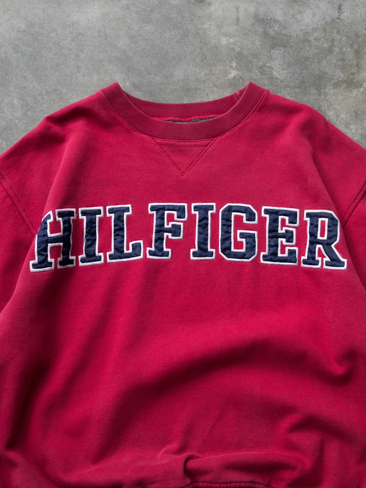 Vintage Red Tommy Hilfiger Sweatshirt (L)
