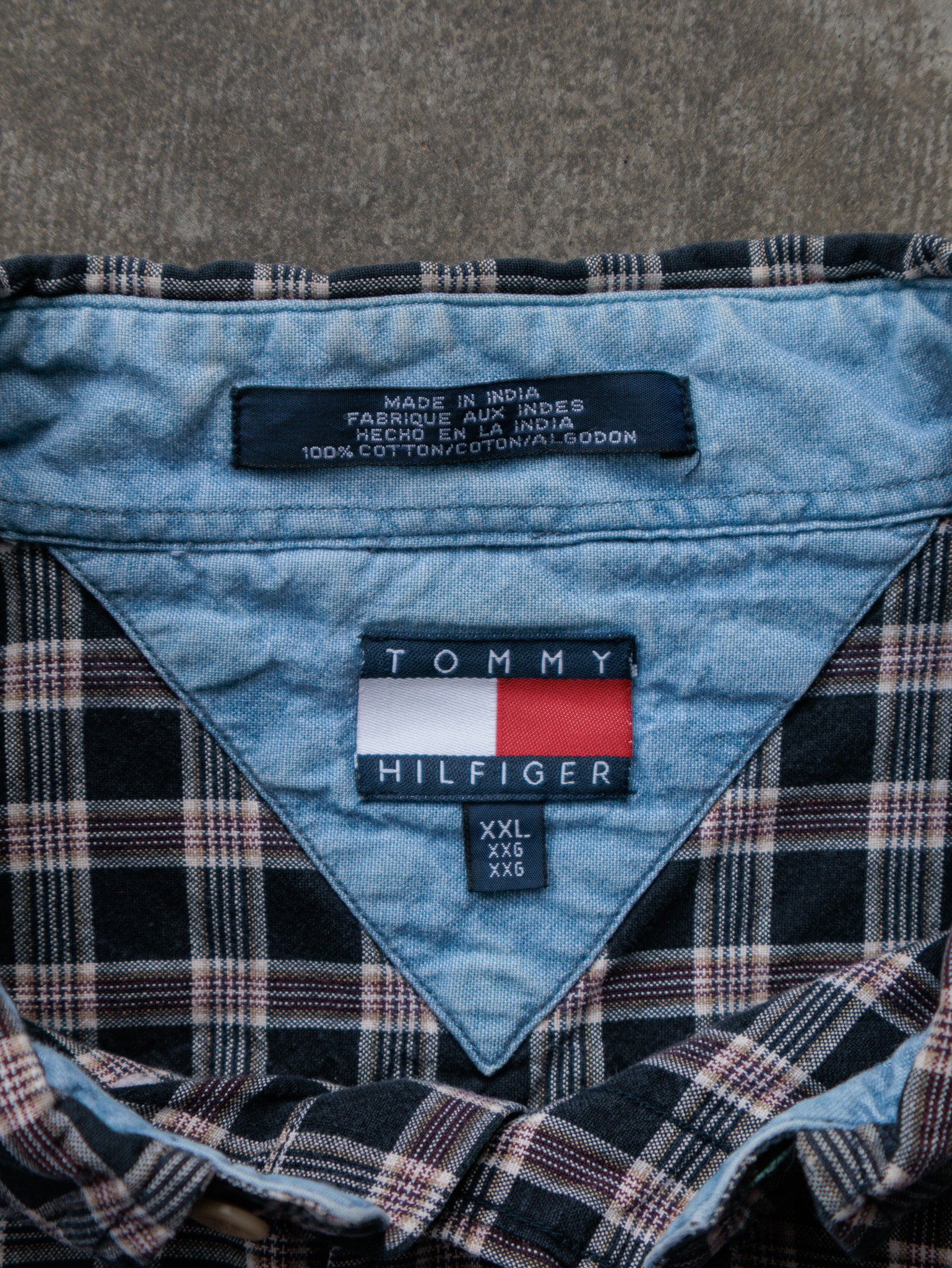 Vintage 90s Black Plaid Tommy Hilfiger Shirt (2XL)