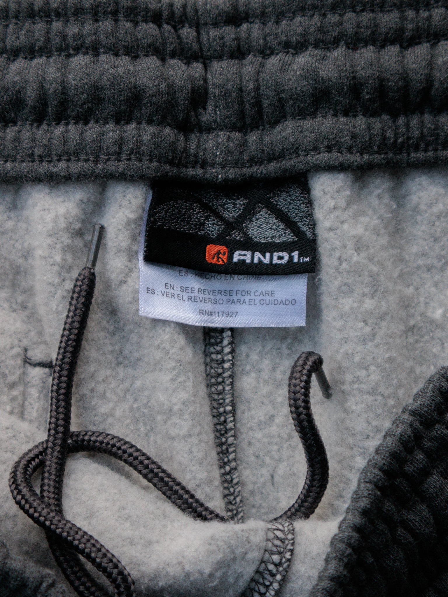 Vintage Grey AND1 Cargo Pants (XL)