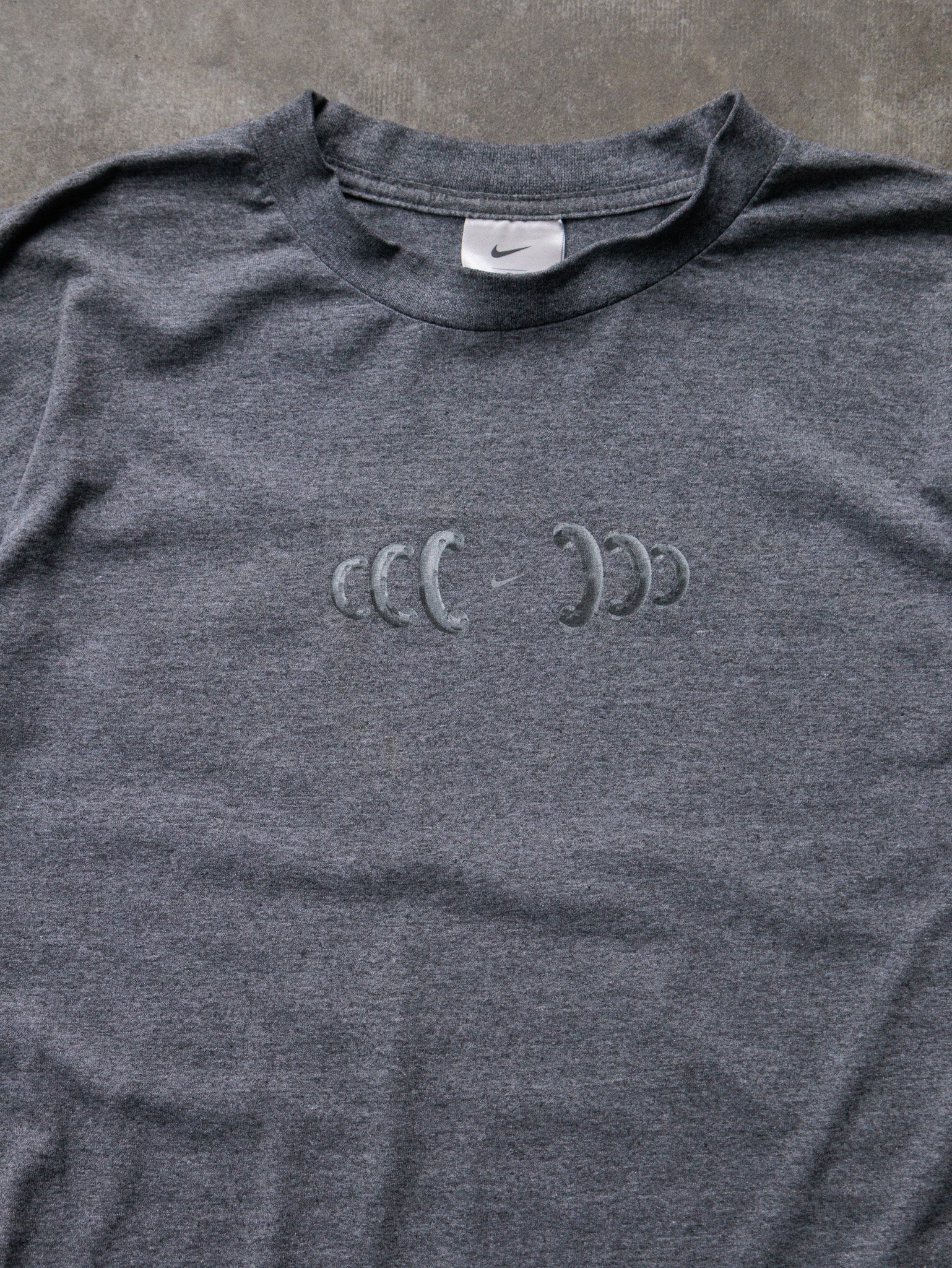 Vintage 00s Grey Nike Horseshoe Tee (XL)