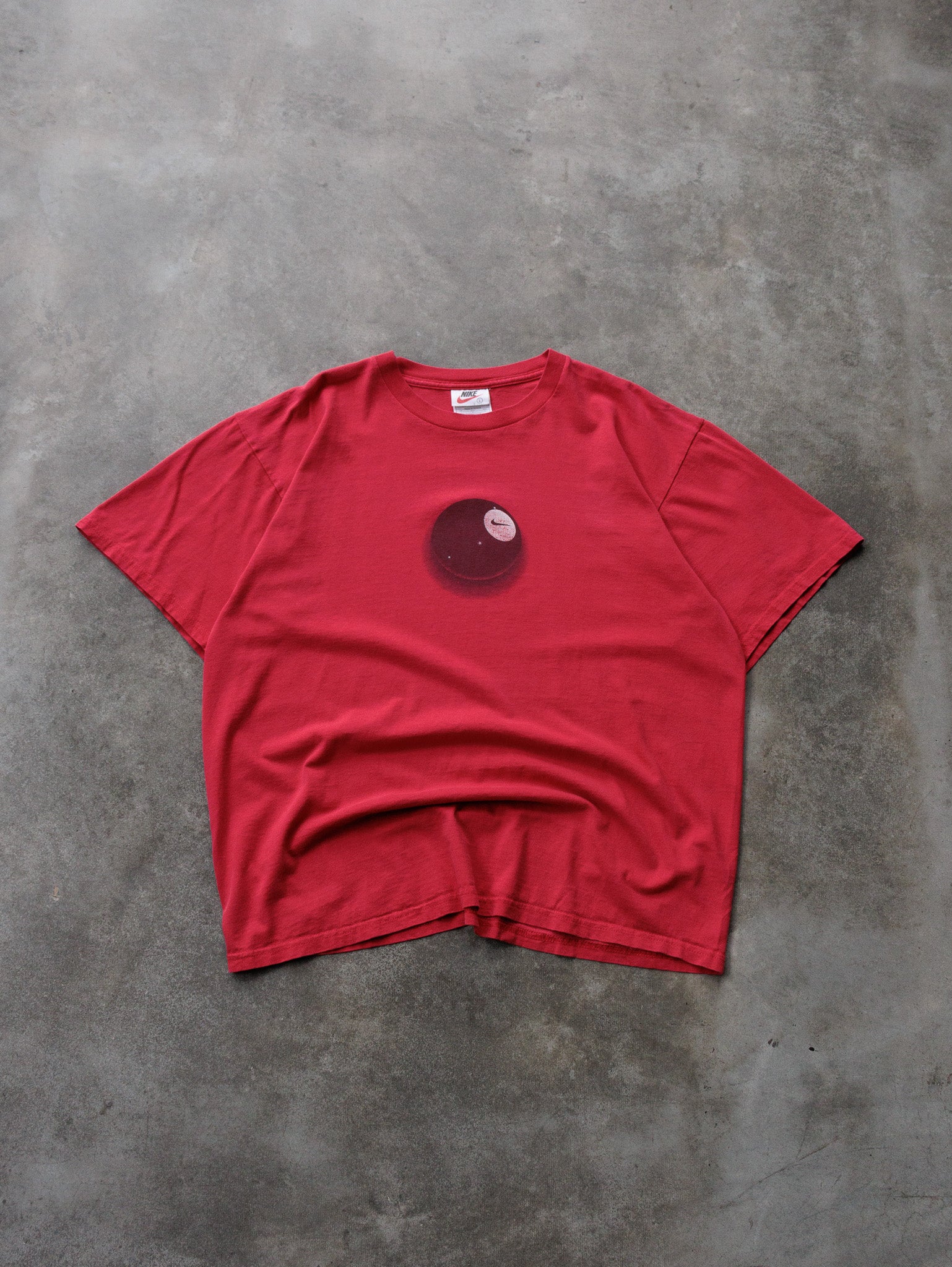 Vintage 00s Red Nike All Signs Point To Kick Butt Slogan Tee (L)