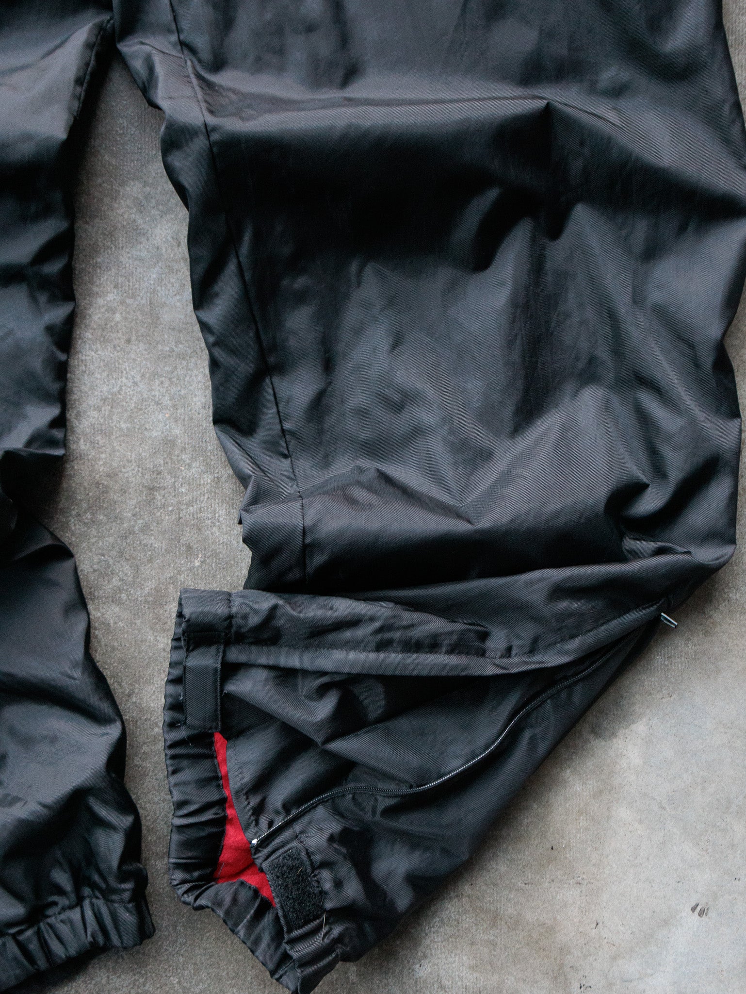 Vintage 90s Black Marlboro Unlimited Pants (L)