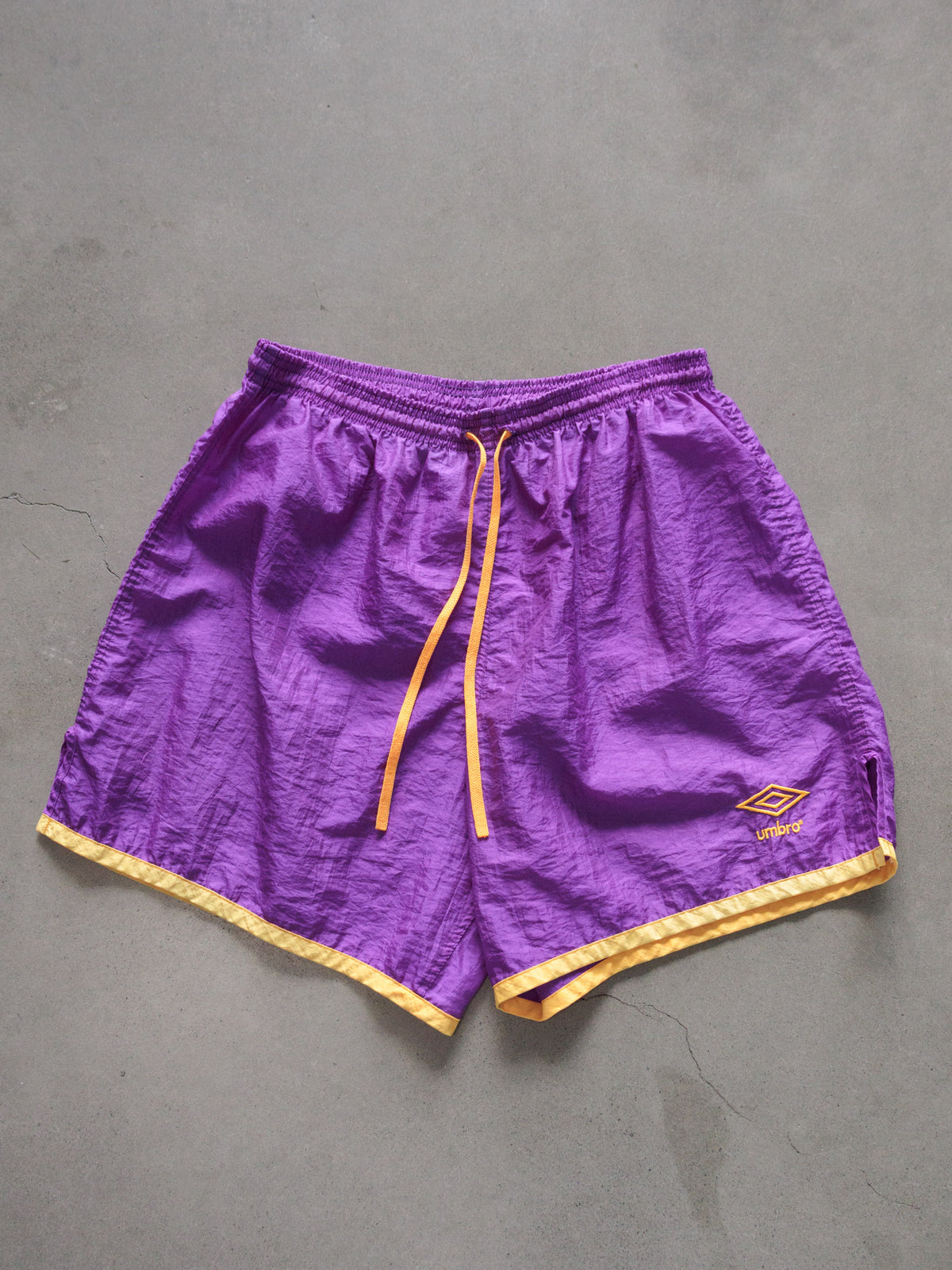 Vintage 90s Purple Umbro Shorts (L)