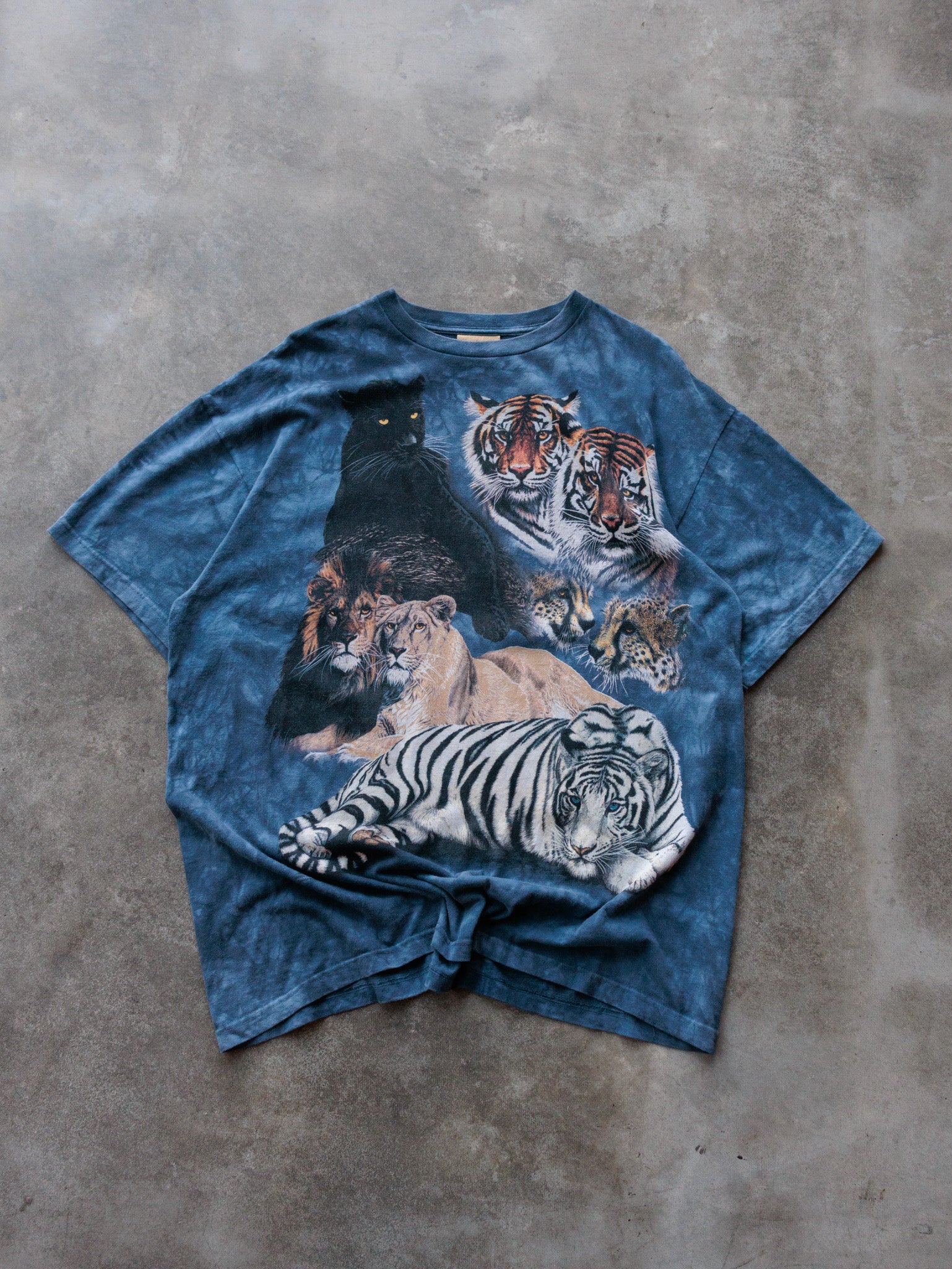 Vintage Blue The Mountain Big Cats Tie-Dye Tee (2XL)
