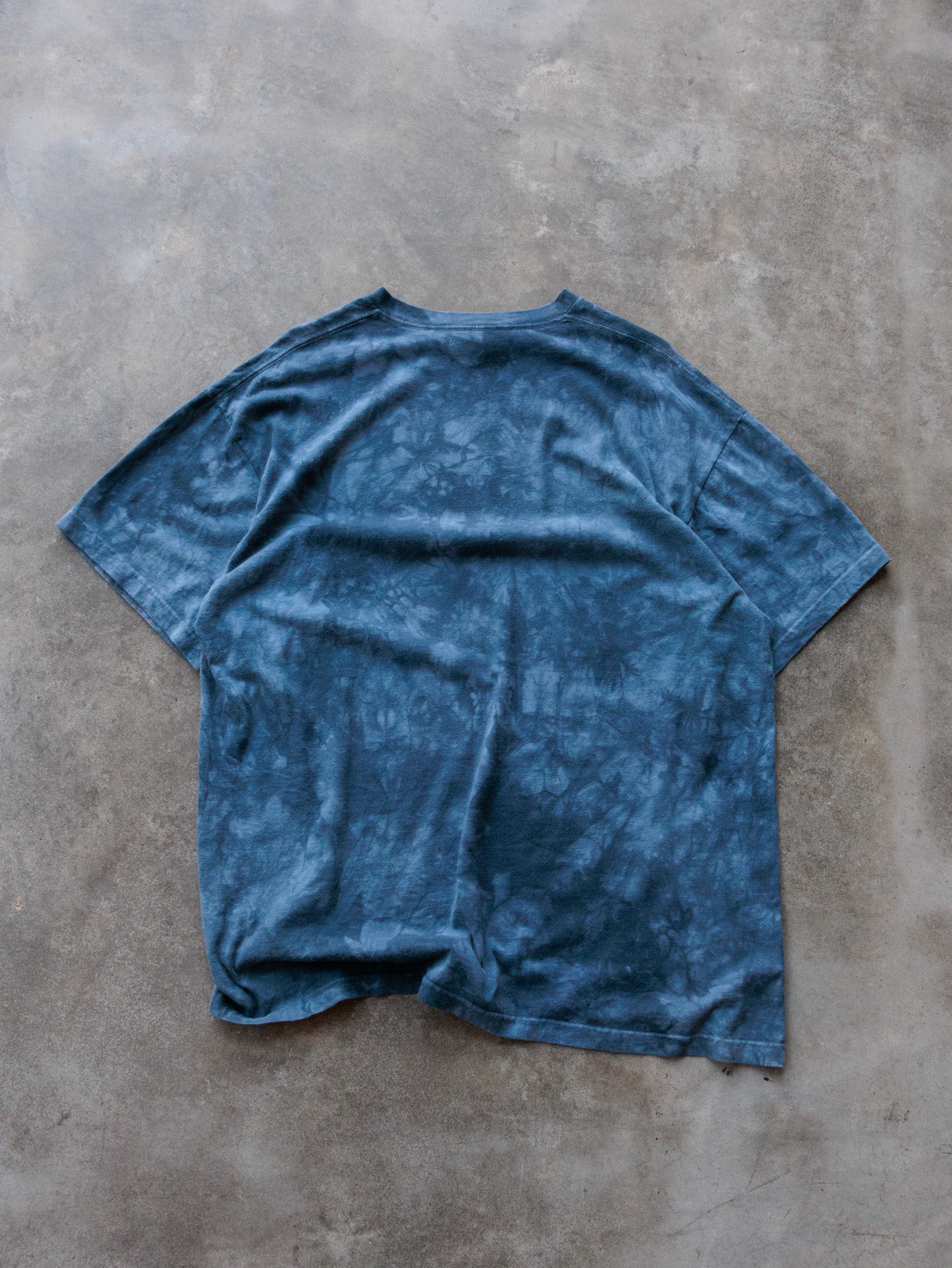 Vintage Blue The Mountain Big Cats Tie-Dye Tee (2XL)