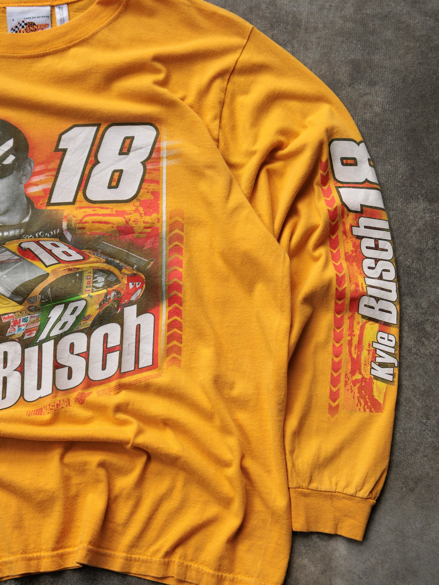 Vintage 2008 Yellow NASCAR Kyle Busch Long Sleeve Tee (L)