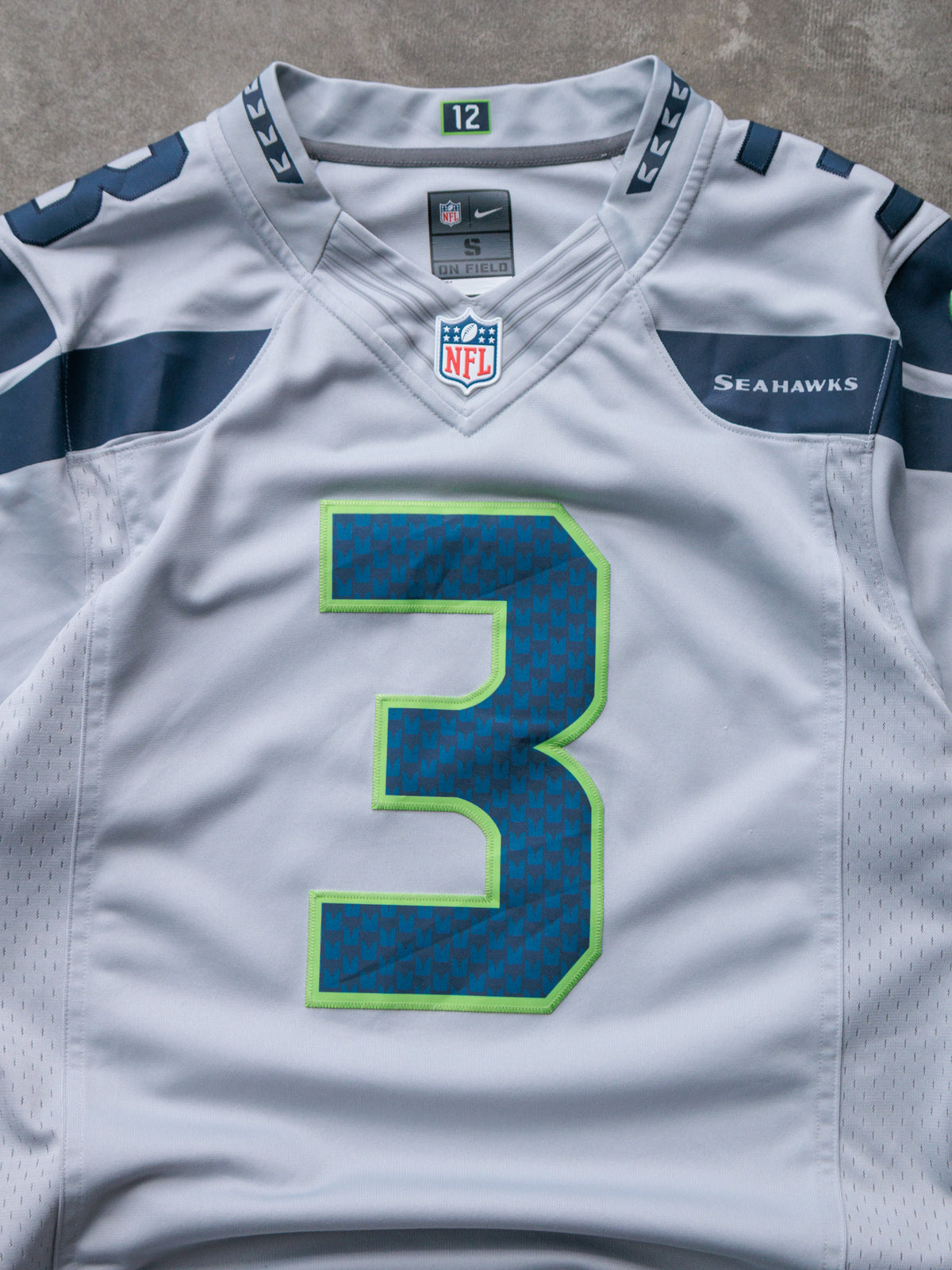 Grey Nike Seattle Seahawks Wilson Jersey (S)