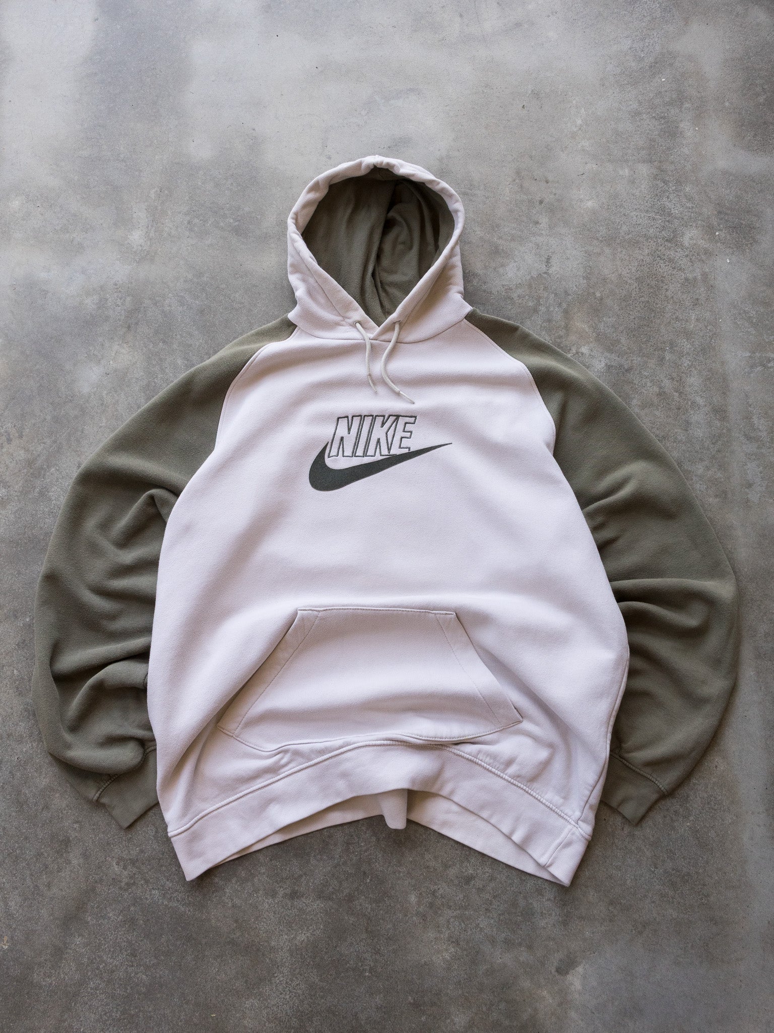 Vintage 00s Cream & Olive Nike Spell Out Hoodie (2XL)