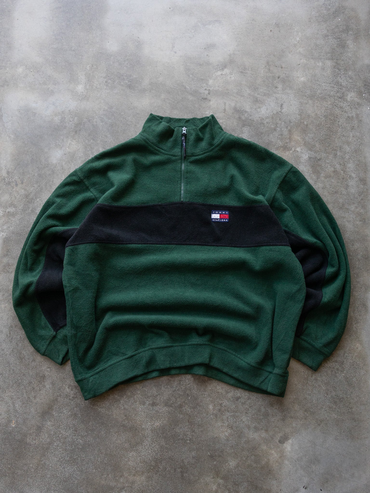 Vintage 00s Green Tommy Hilfiger Fleece (L)