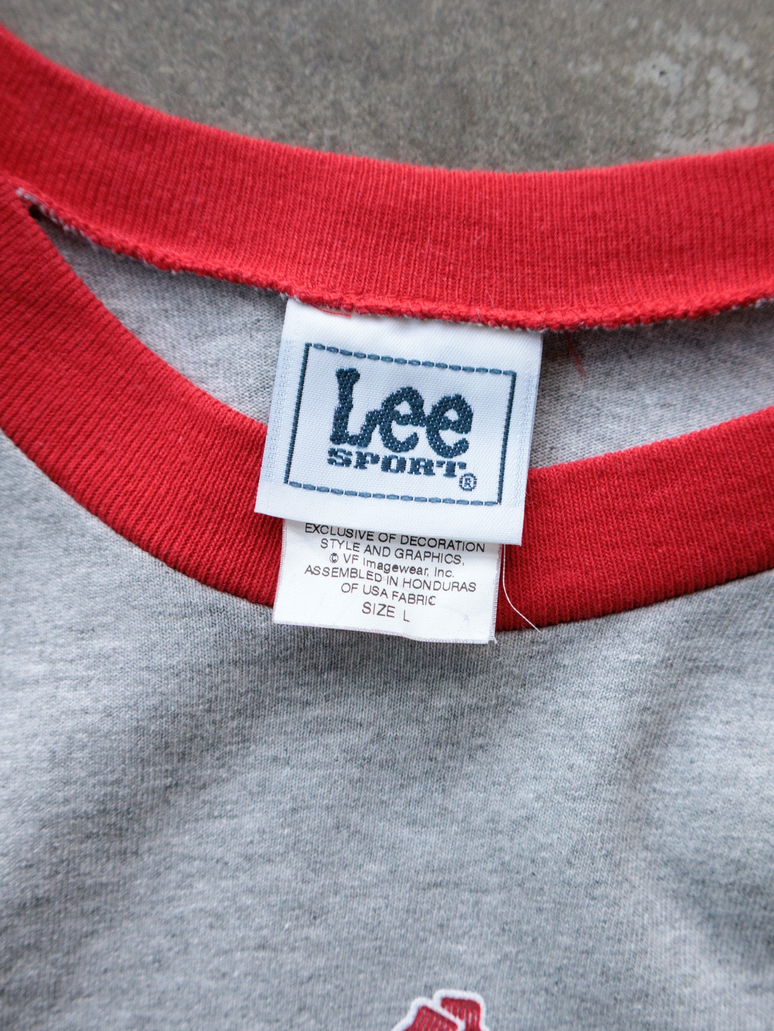 Vintage 2005 Grey & Red Boston Red Sox Raglan Tee (L)