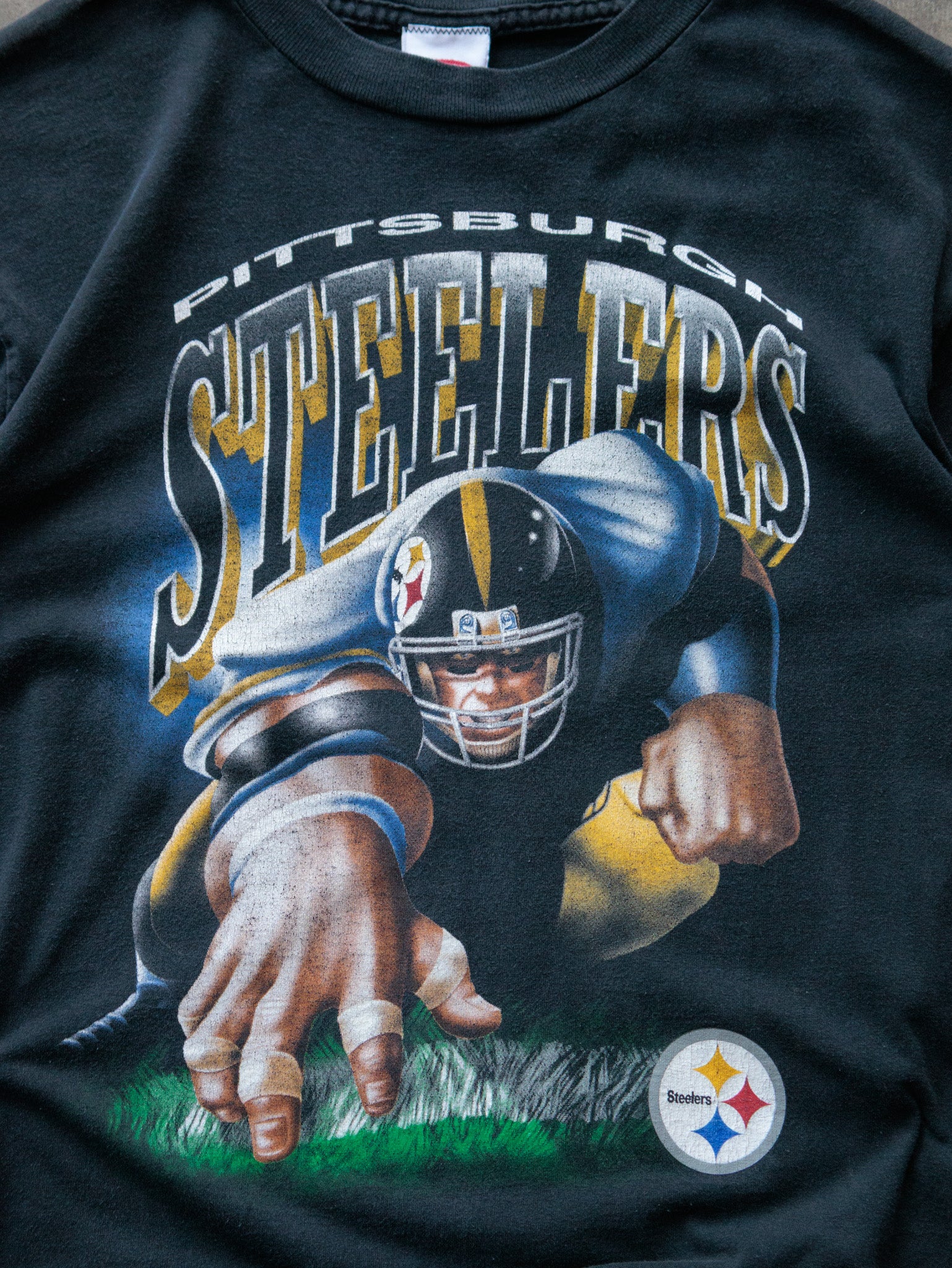 Vintage Black Pittsburgh Steelers Tee (M)