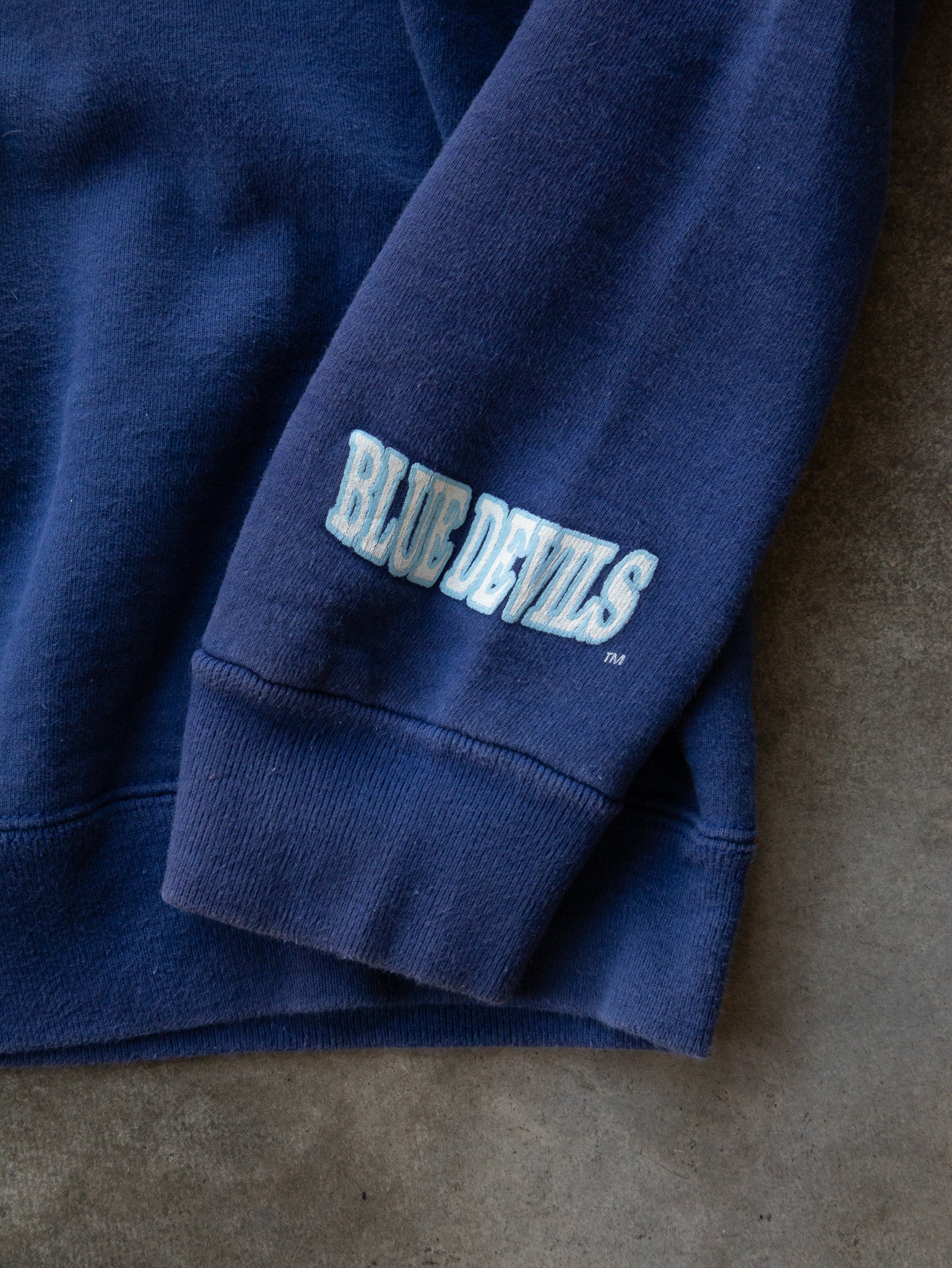 Vintage 90s Navy Duke Blue Devils Sweatshirt (XL)