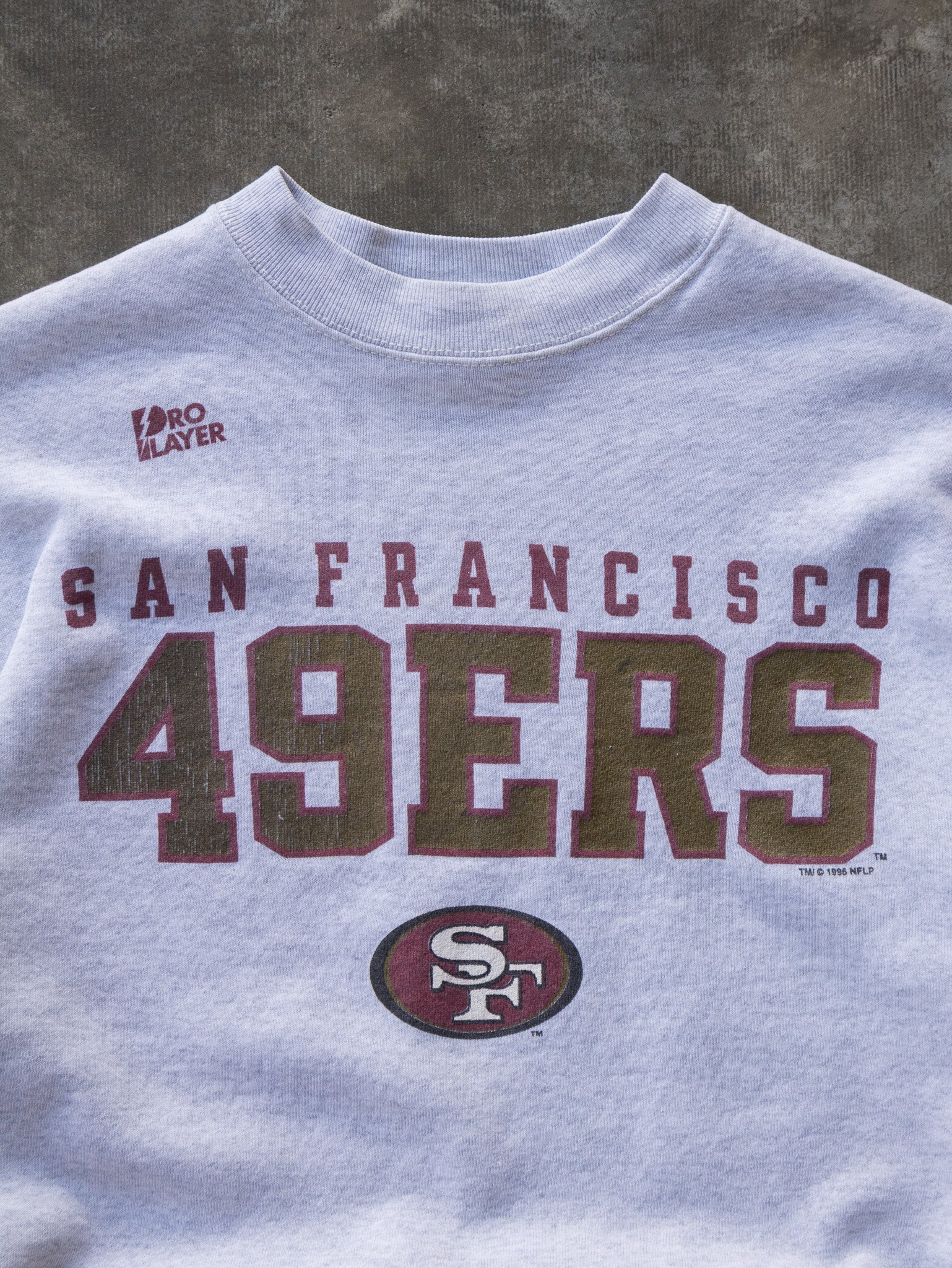 Vintage 1996 Grey San Francisco 49ers Sweatshirt (L)