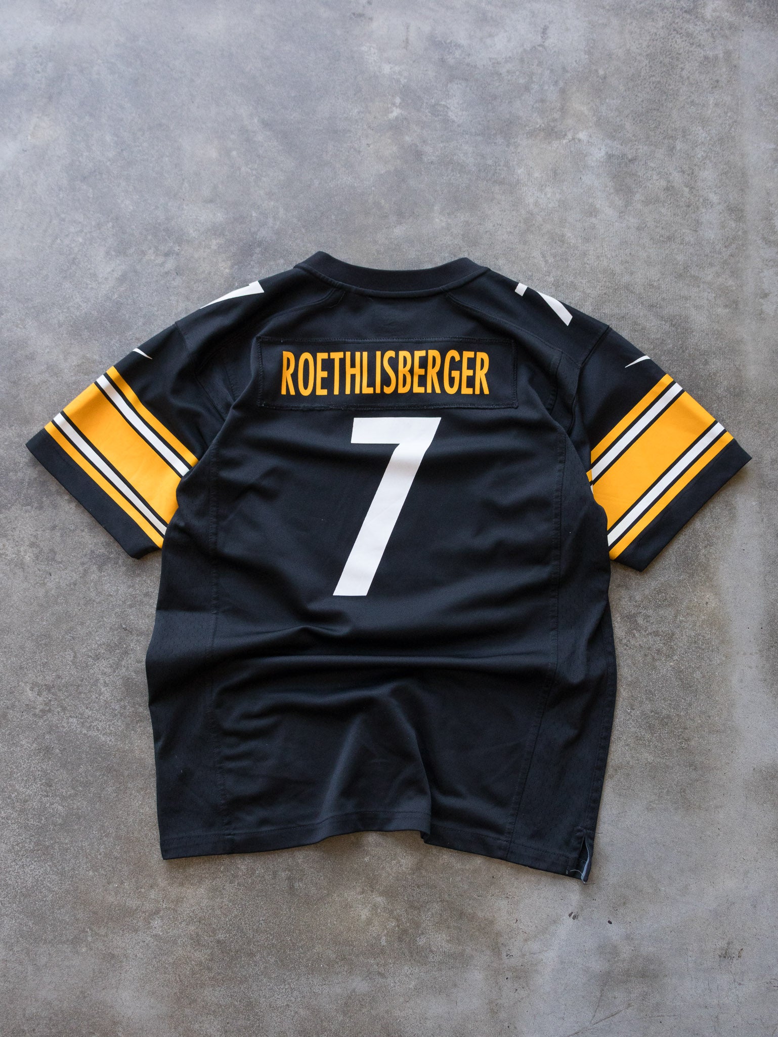 Vintage Nike Pittsburgh Steelers Ben Roethlisberger NFL Jersey (18-20Y)
